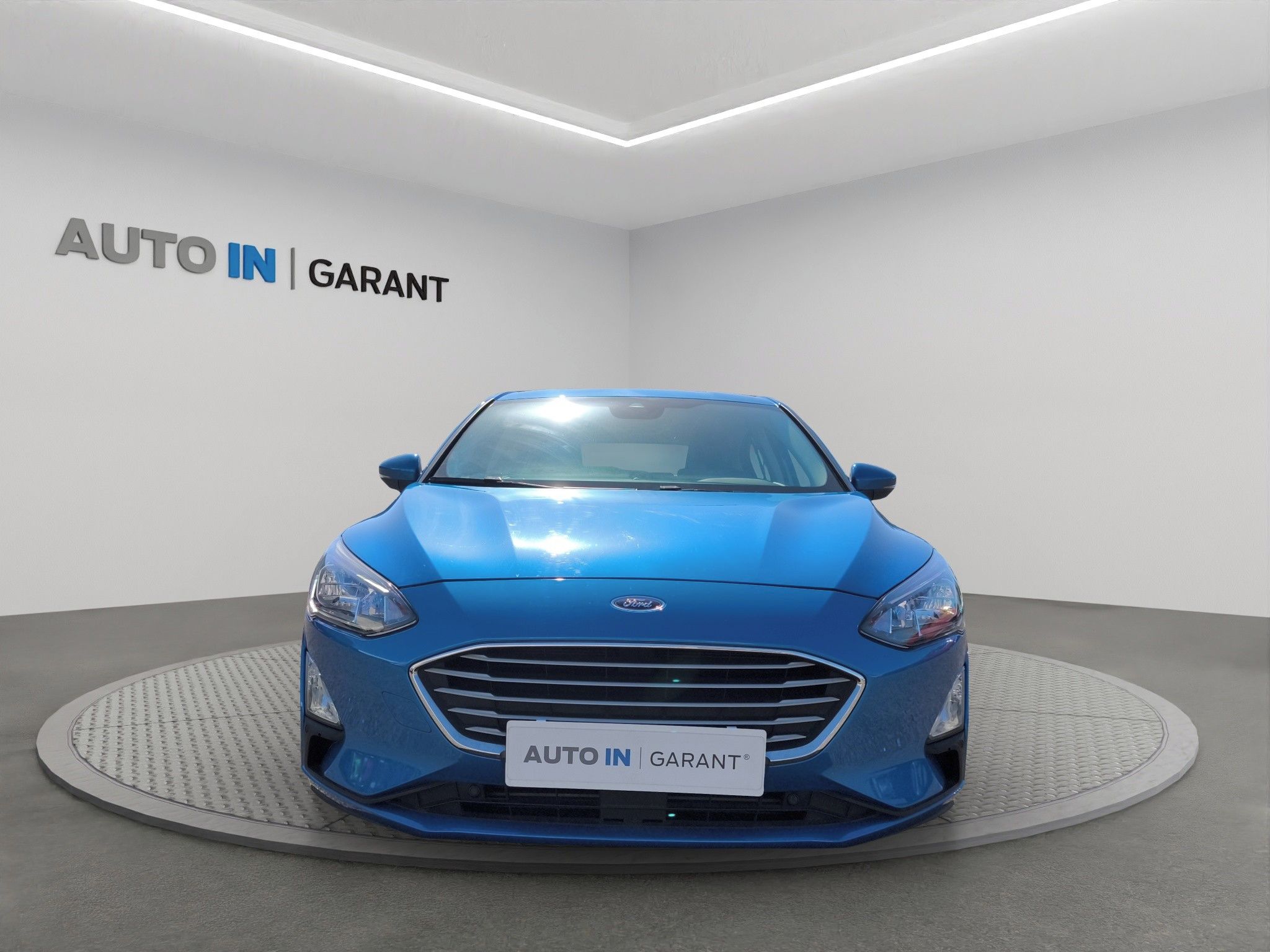 Ford Focus, TREND EDITION 1.0 92kW, ČR, Se - fotka 2