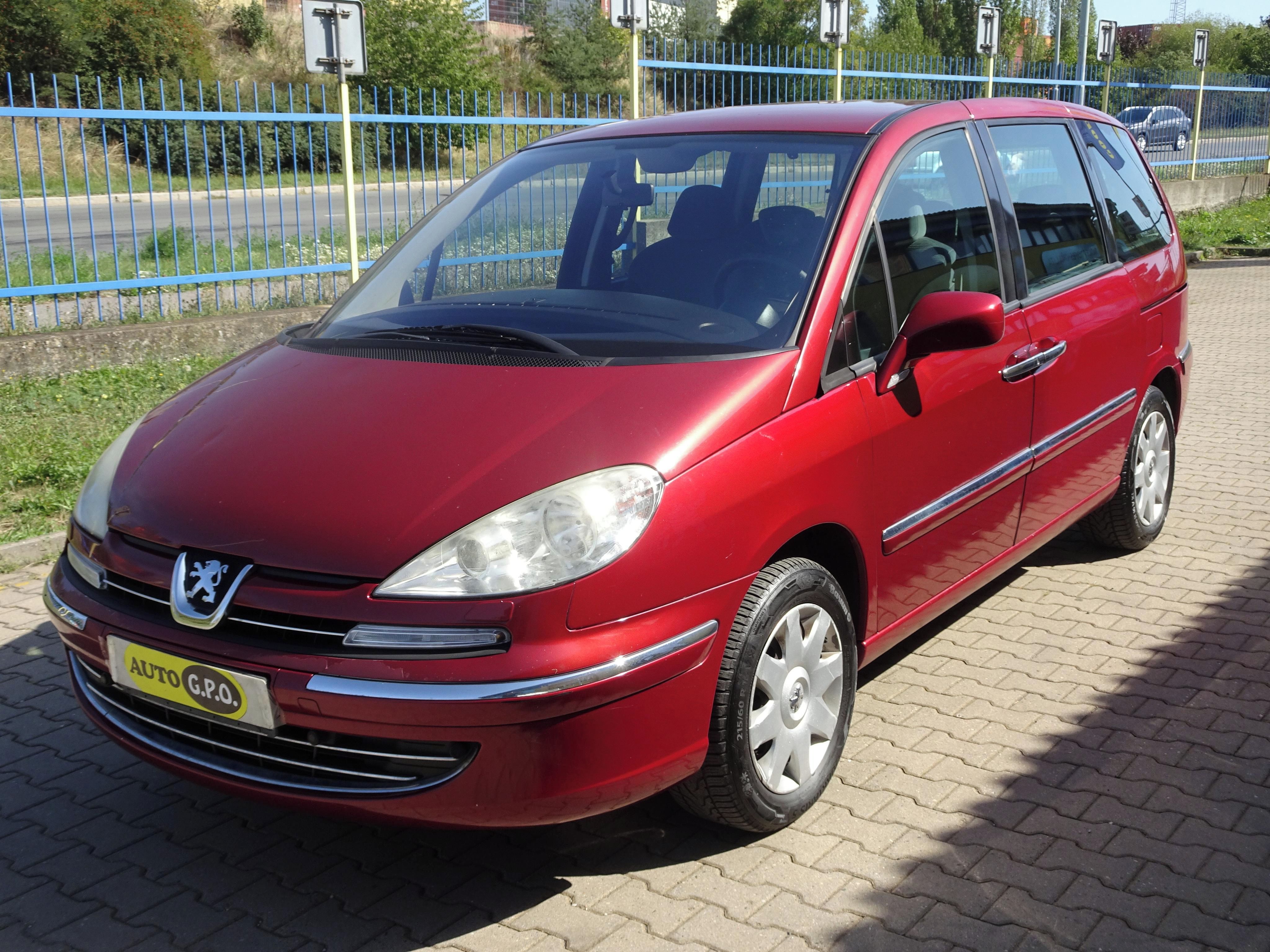 Peugeot 807, 2.0i 16V 8 míst - fotka 5