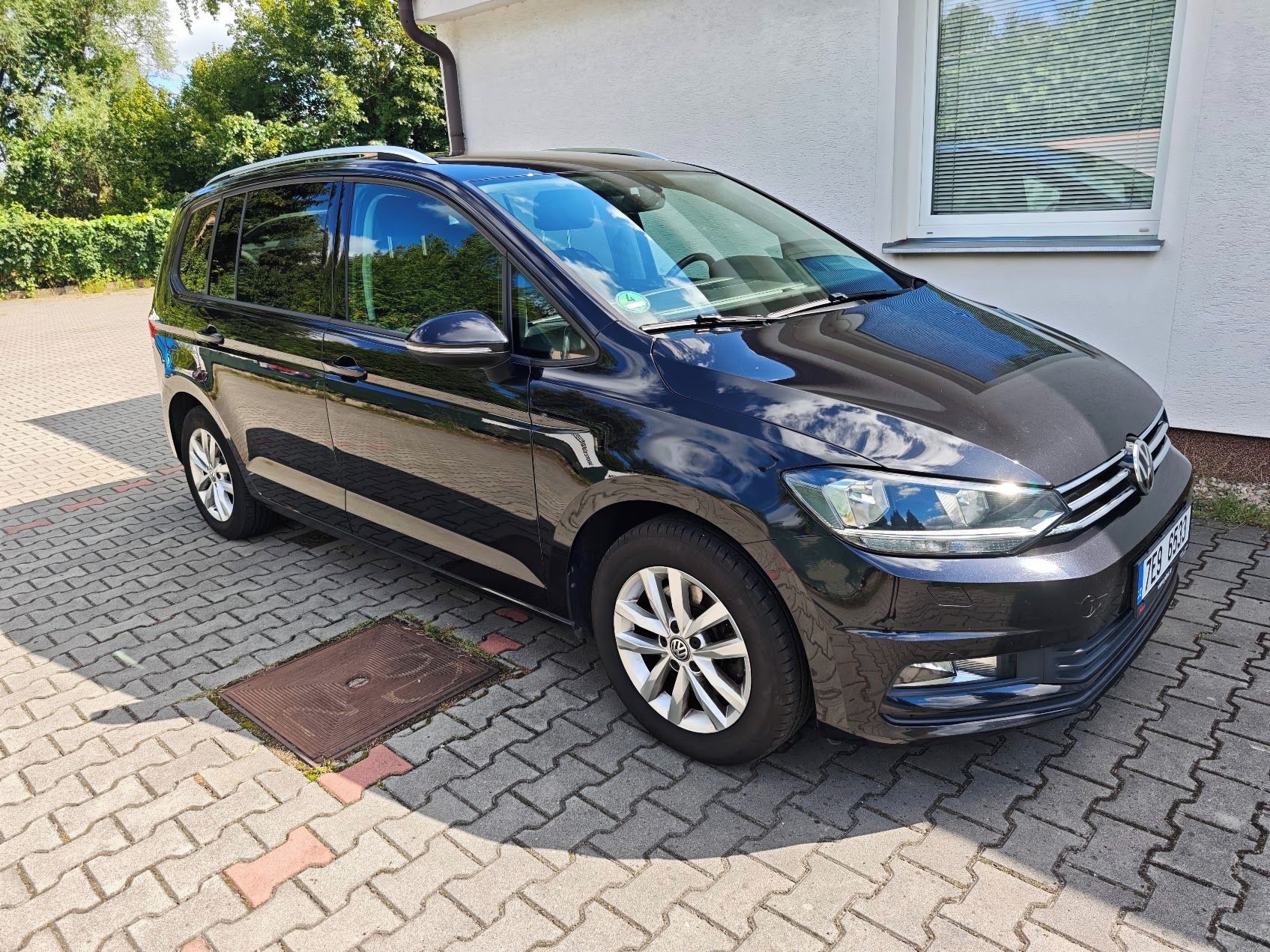 Volkswagen Touran, 1,4 TSi, AT, 110kW, nez.topení - fotka 3