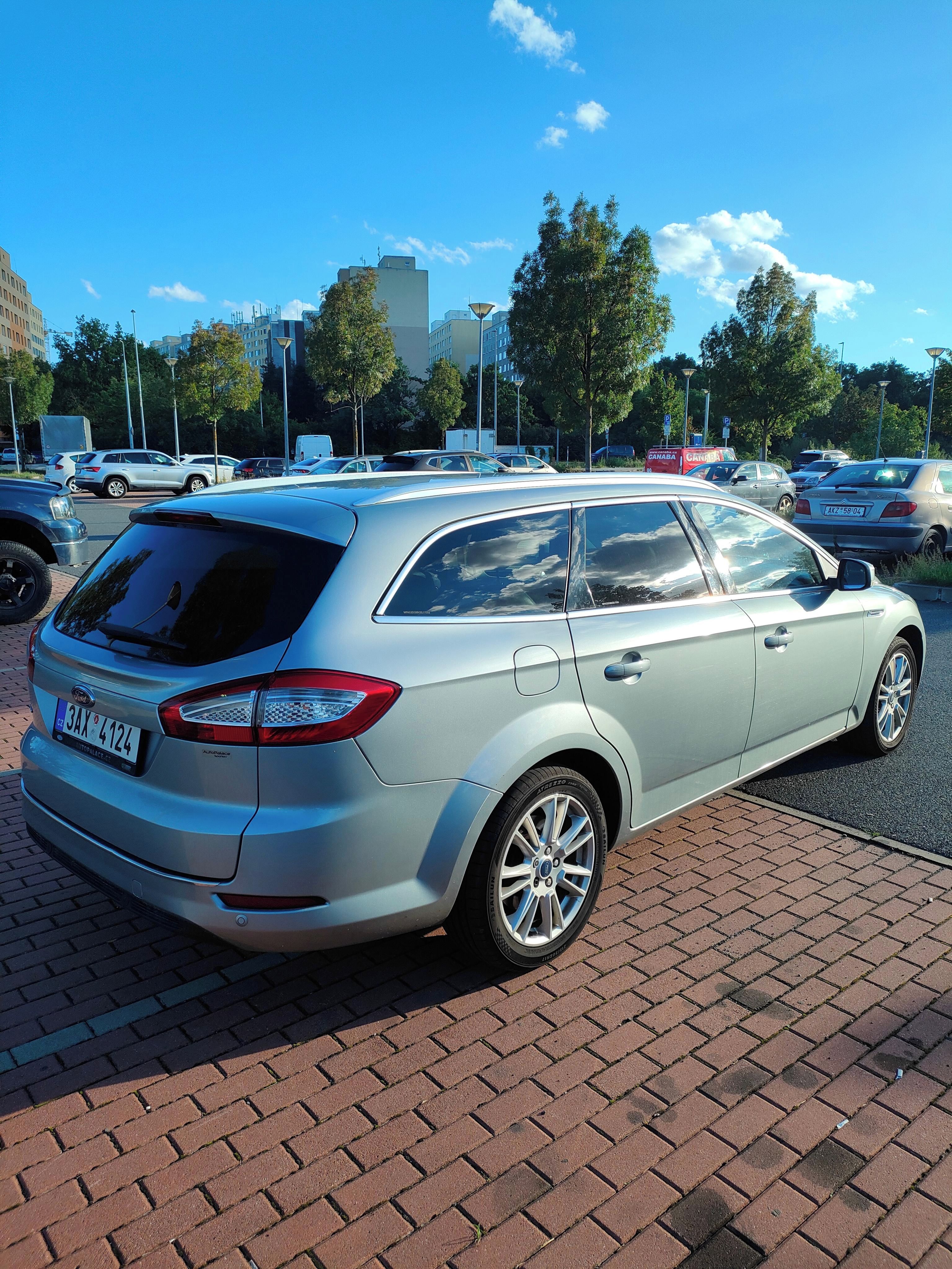 Ford Mondeo, 2.0 TDCi 120kw - fotka 6