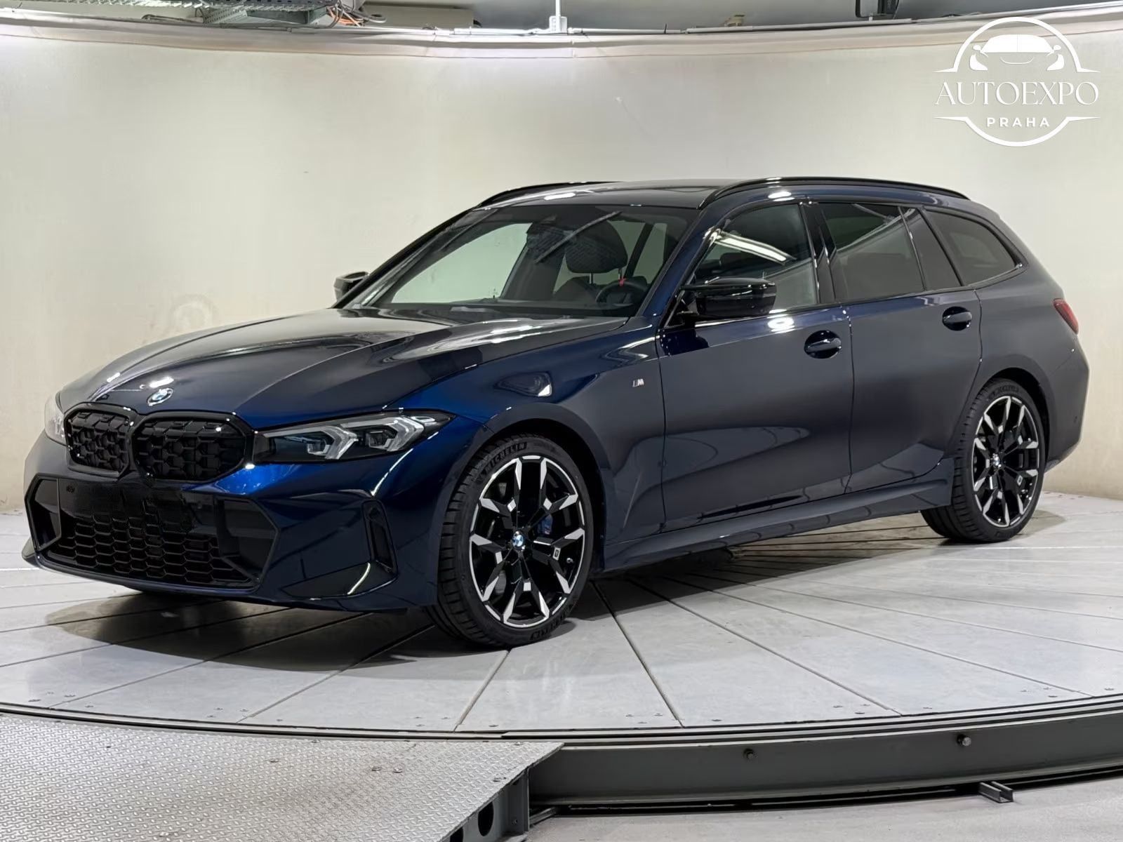 BMW Řada 3, M340i xDrive Touring HUD HiFi