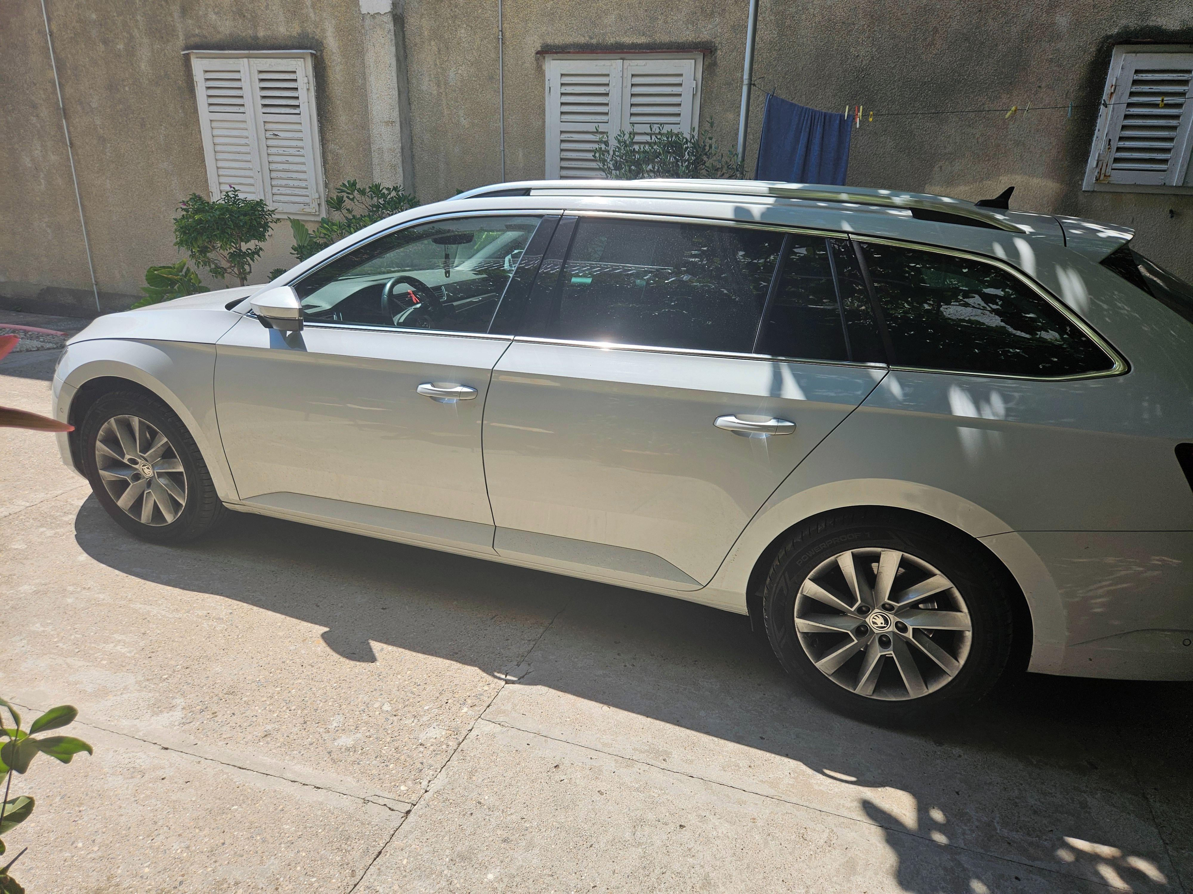Škoda Superb, 2.0 TDI 142kw Style