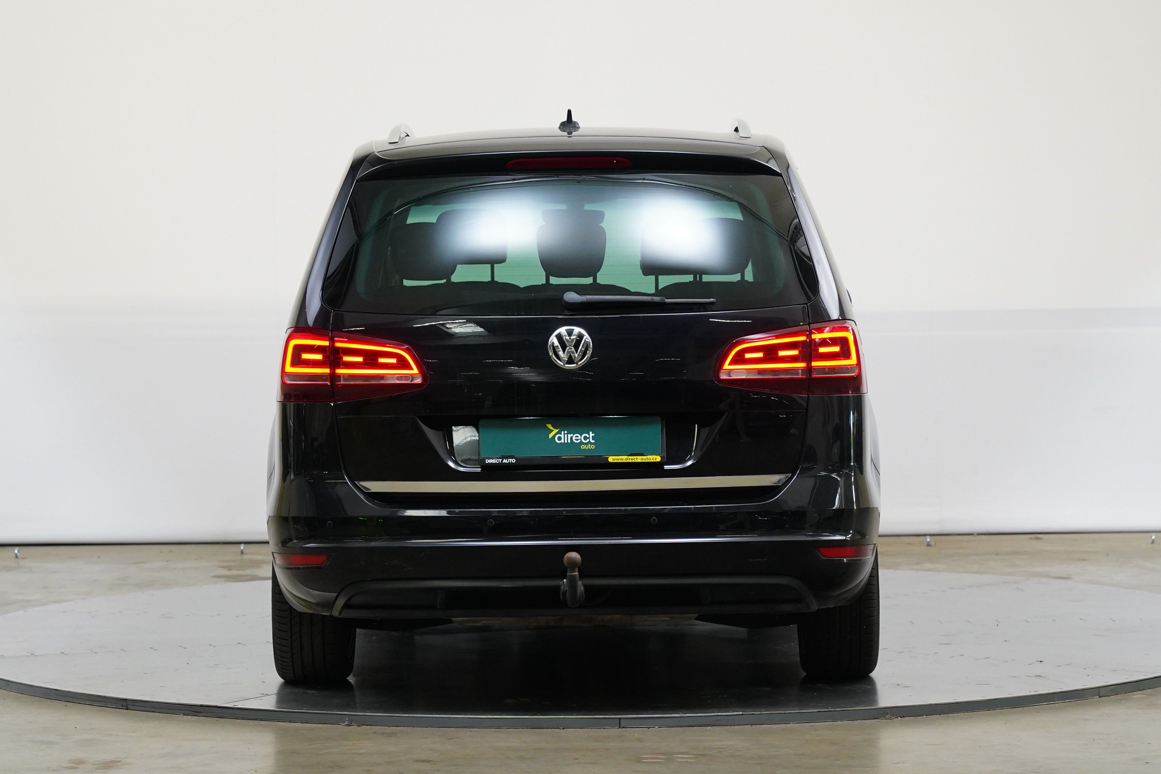 Volkswagen Sharan, 2.0 TSI 162 kW Highline - fotka 6