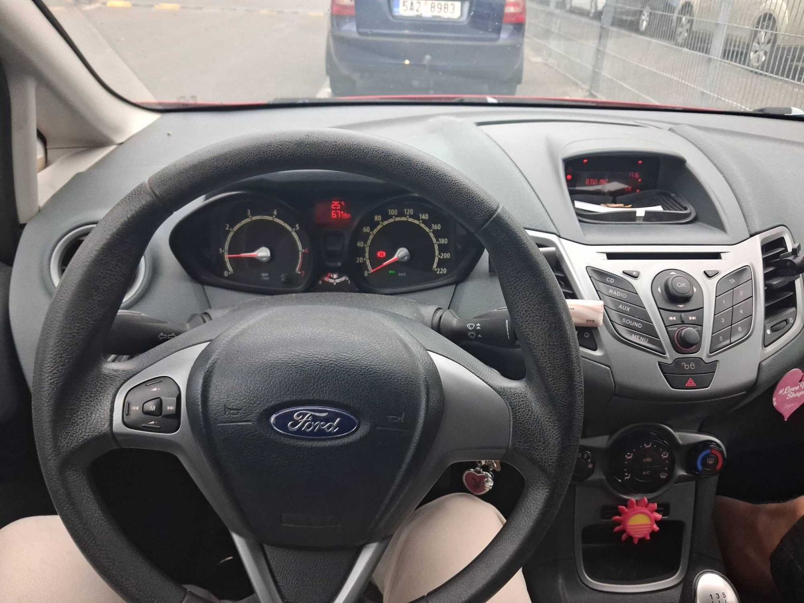 Ford Fiesta, 1.25, po STK, servisované - fotka 3