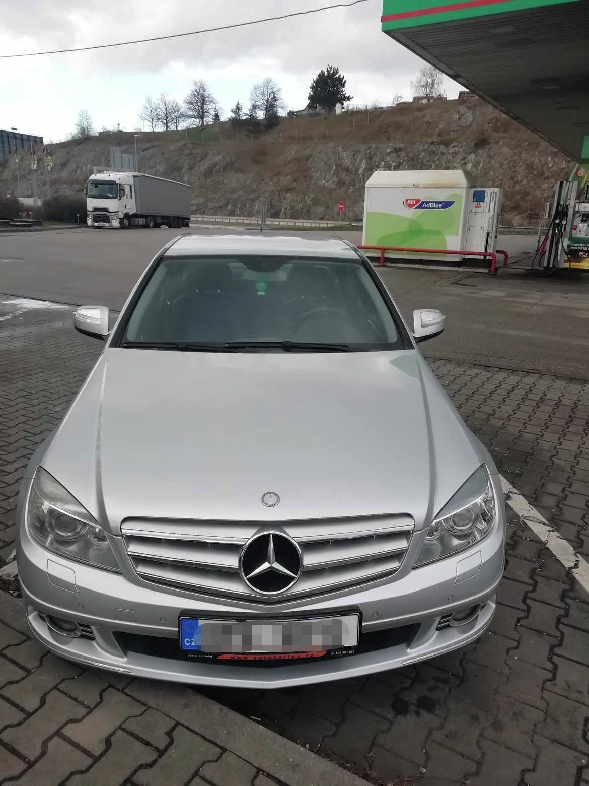 Mercedes-Benz Třídy C, 4 matic, 7st. Automat - fotka 6