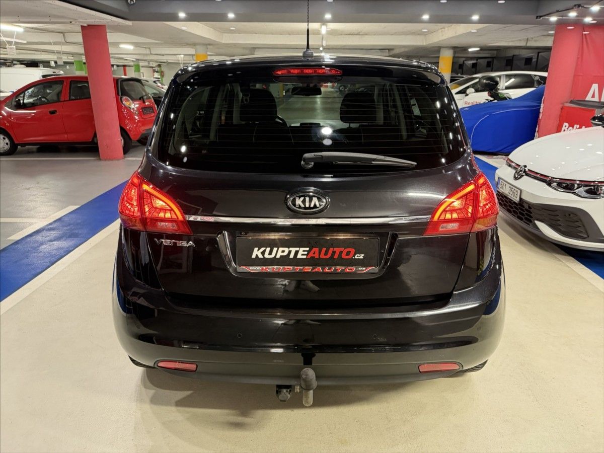 Kia Venga, 1,6 CVVT  Executive - fotka 4