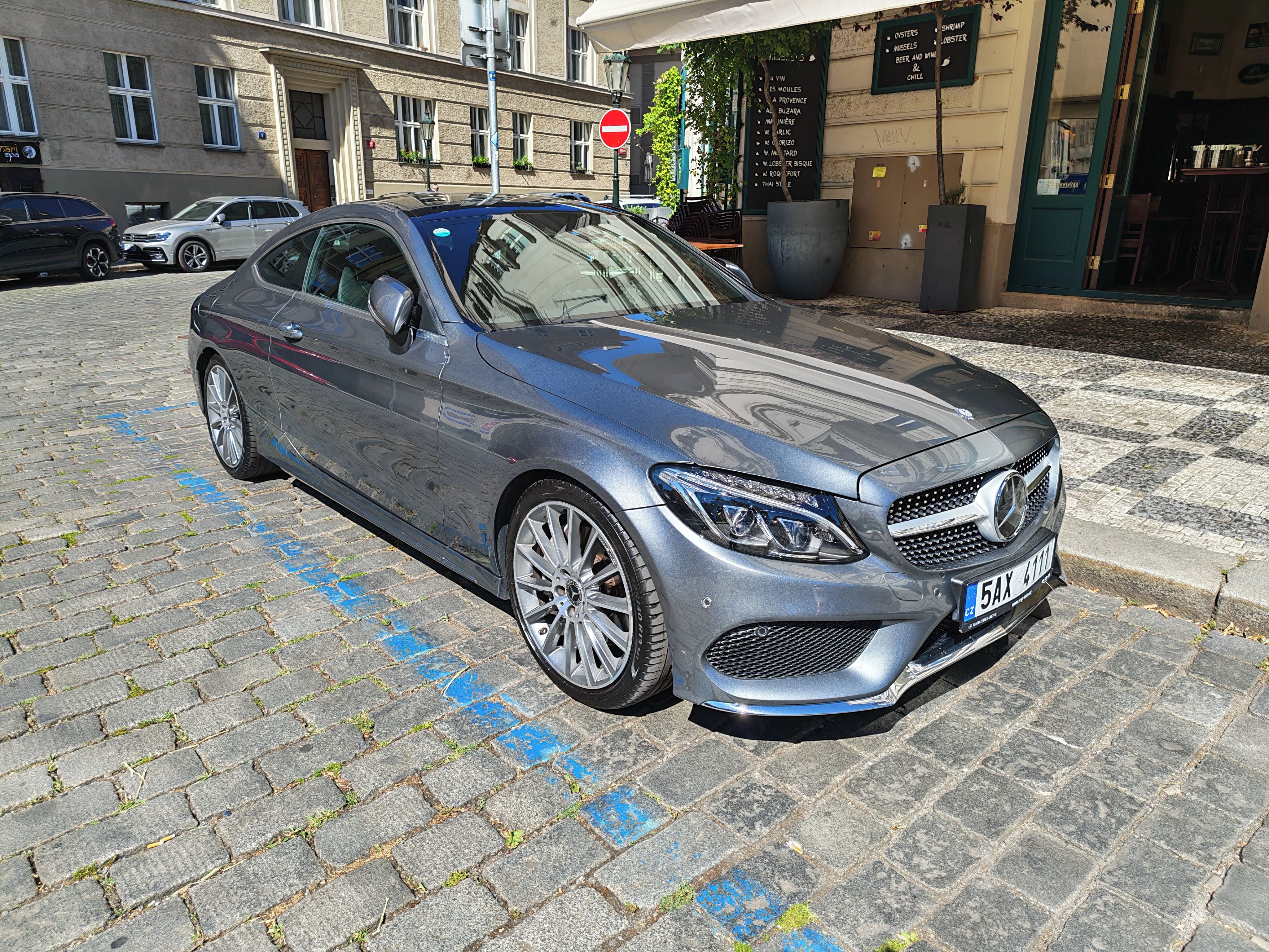 Mercedes-Benz Třídy C, C400 4MATIC Coupé | 3.0 V6 BiT