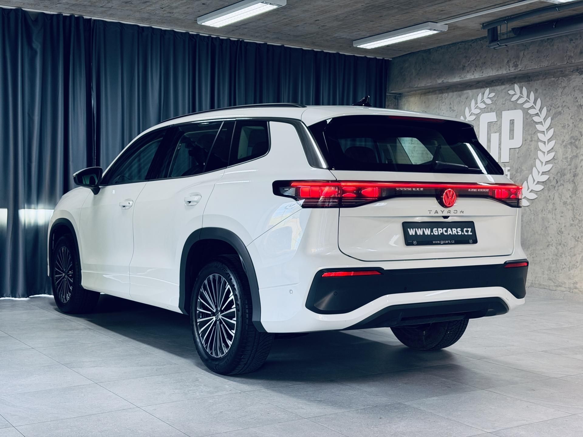 Volkswagen Tayron, 2.0*TDi*4M*ZÁRUKA*7M*DCC*IQ* - fotka 6