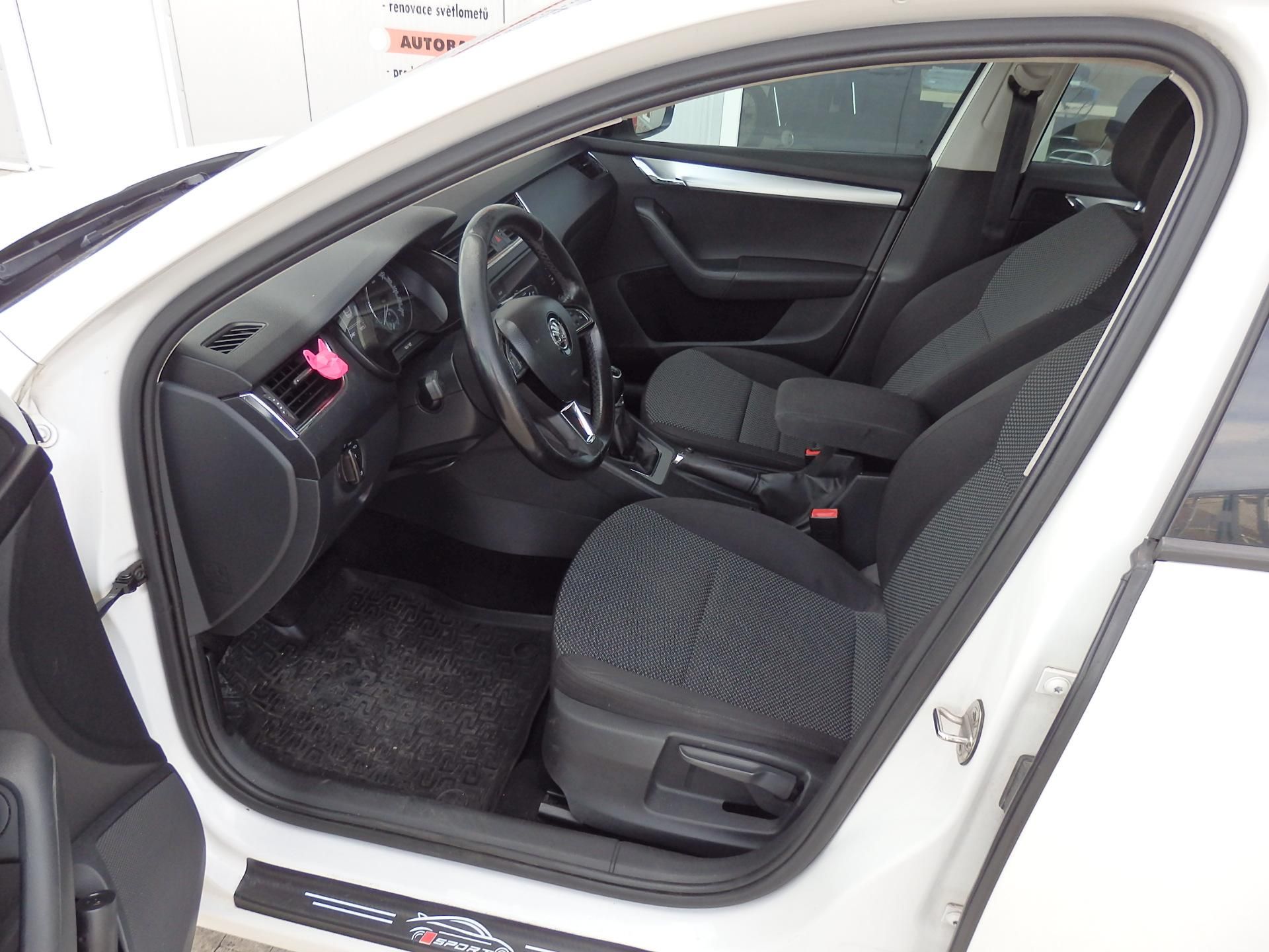 Škoda Octavia, 1.4 TSI 81 kW G-TEC CNG - fotka 6