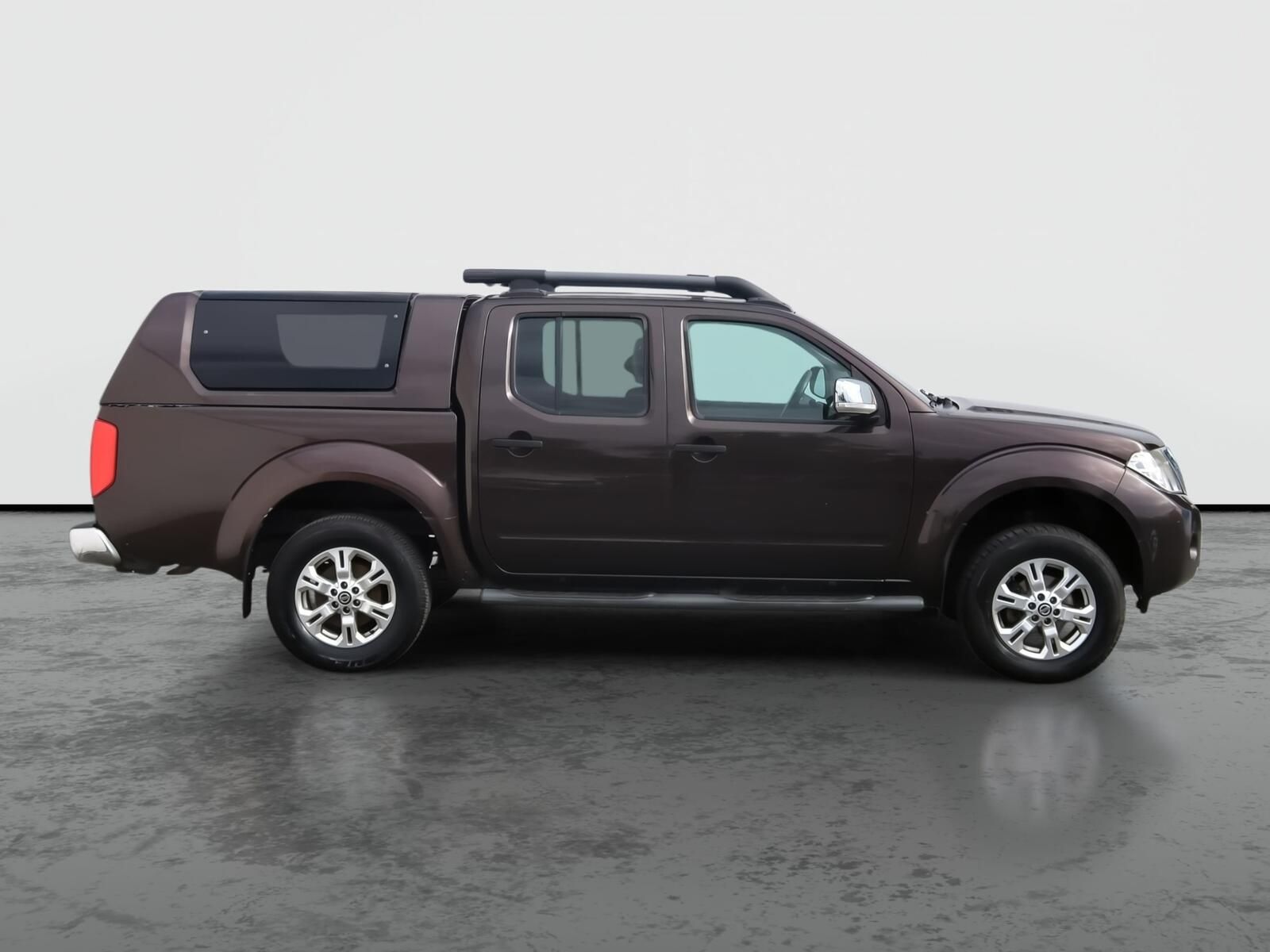 Nissan Navara, 2.5 D, 4X4 - fotka 6