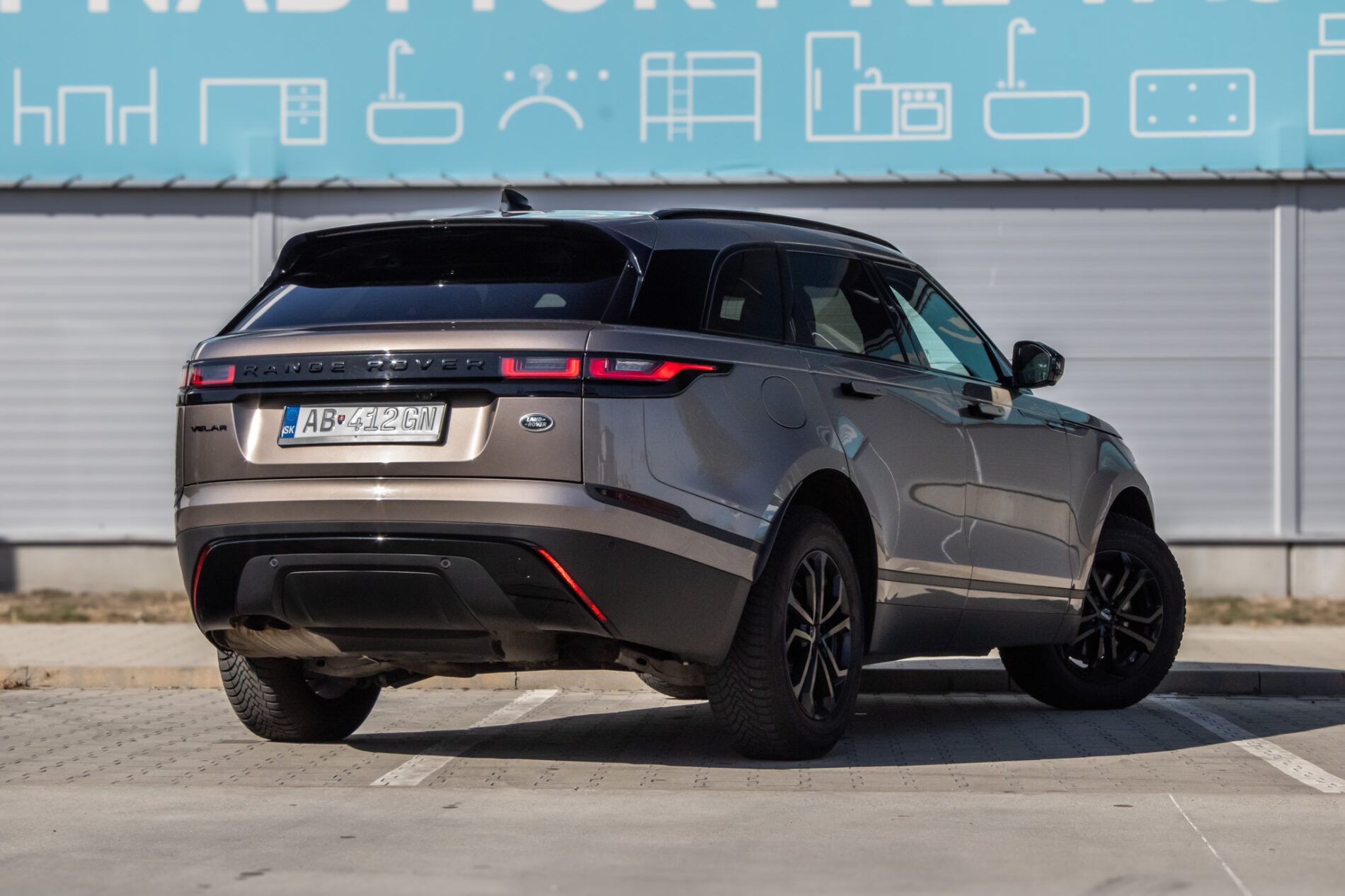 Land Rover Range Rover Velar - fotka 5