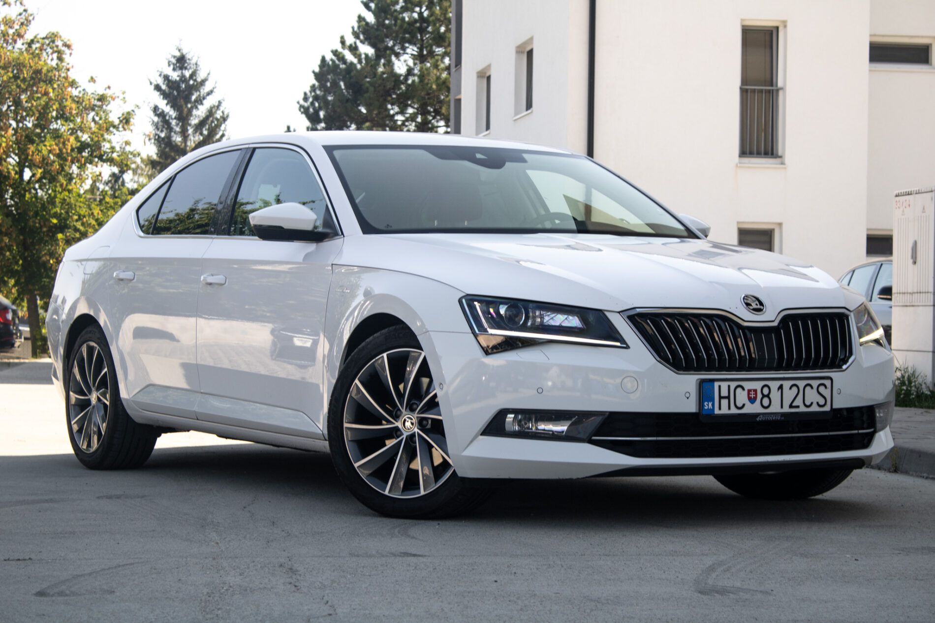 Škoda Superb - fotka 3