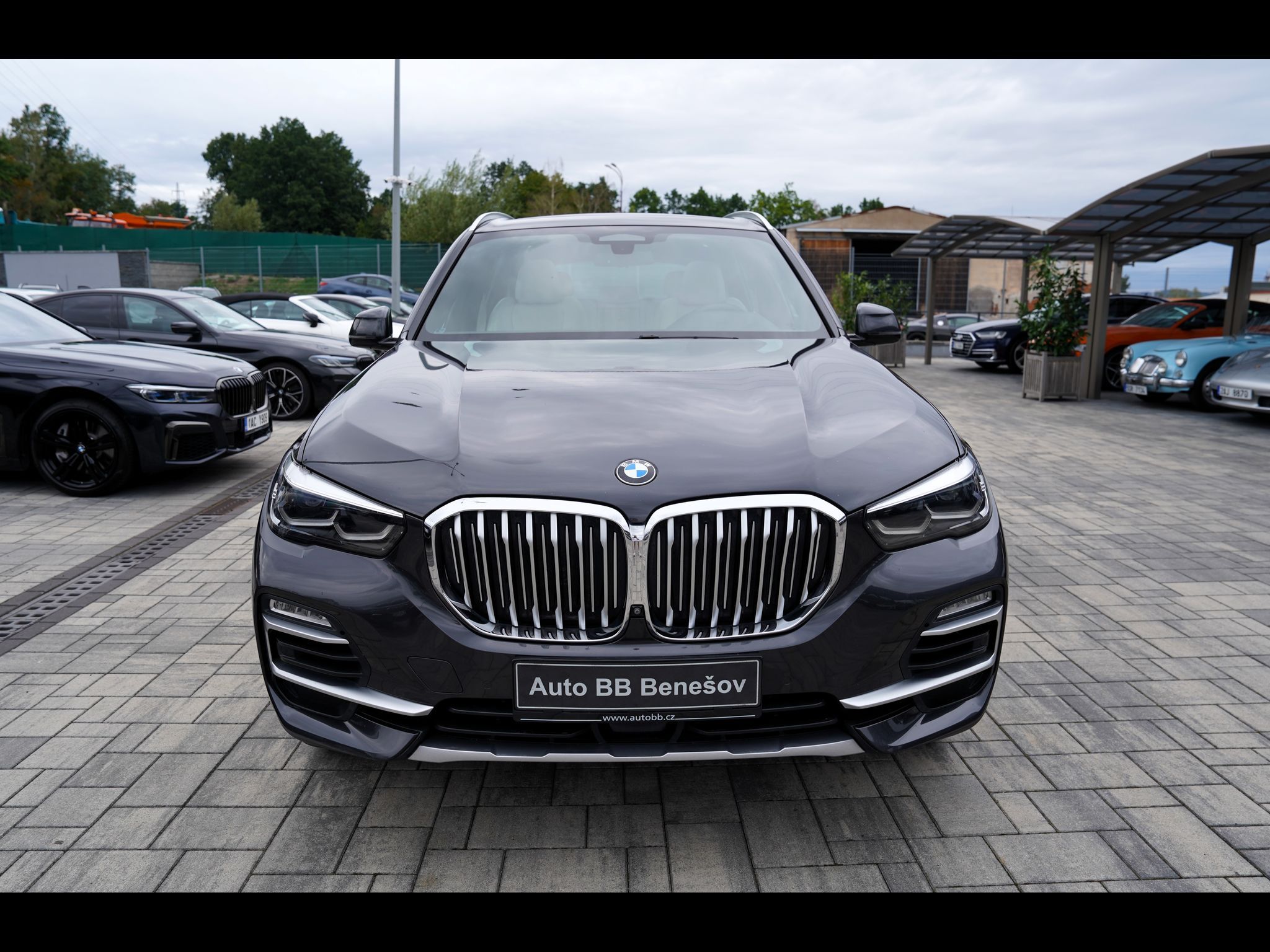 BMW X5, X5 40i xDrive/340 PS/tažné/pan