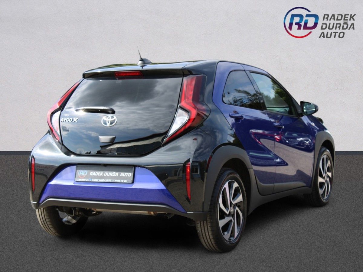 Toyota Aygo, 1,0 VVT-i  X,1MAJ,ZÁRUKA,STYLE - fotka 5