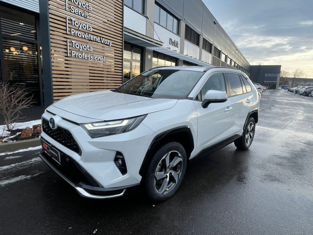 Toyota Rav4, 2.5 Plug-In Hybrid 4x4Dynamic - fotka 4