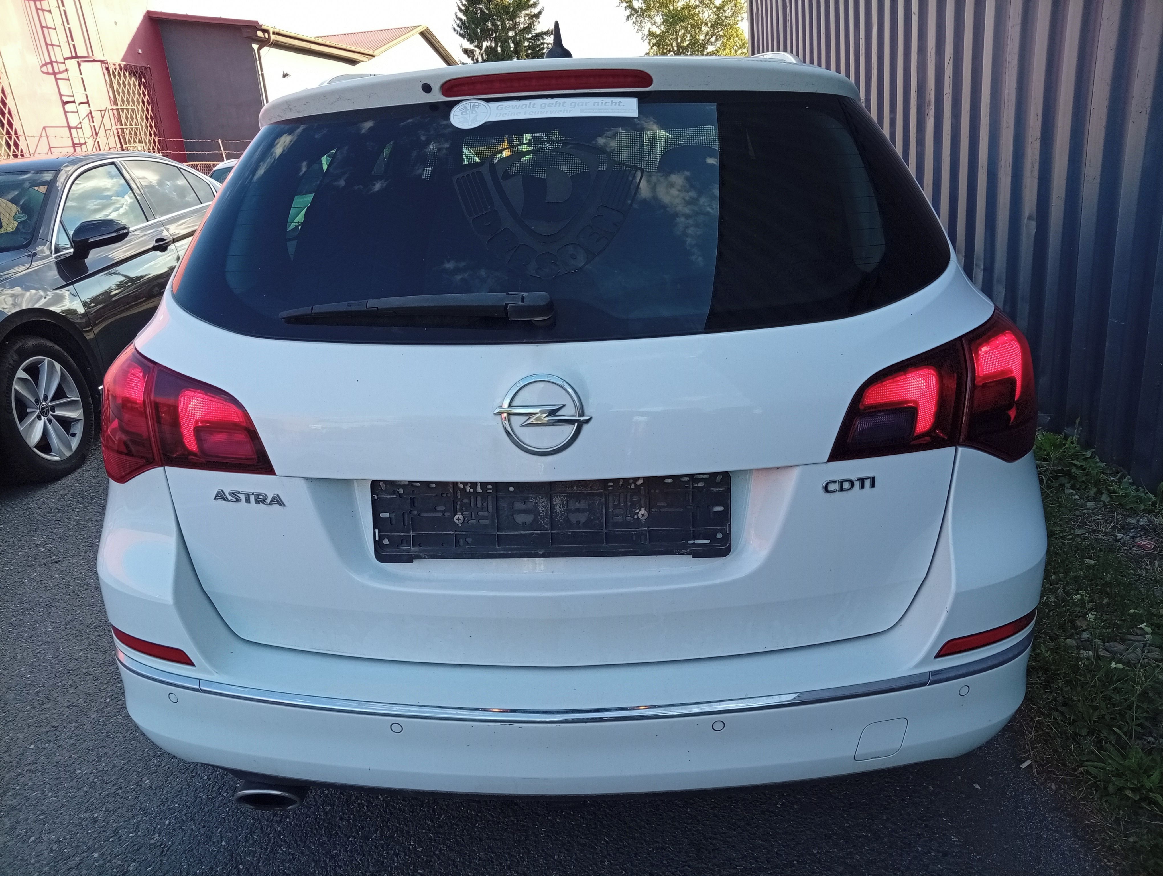 Opel Astra, 2.0 CDTI SUPER TECHNICKÝ STAV - fotka 4