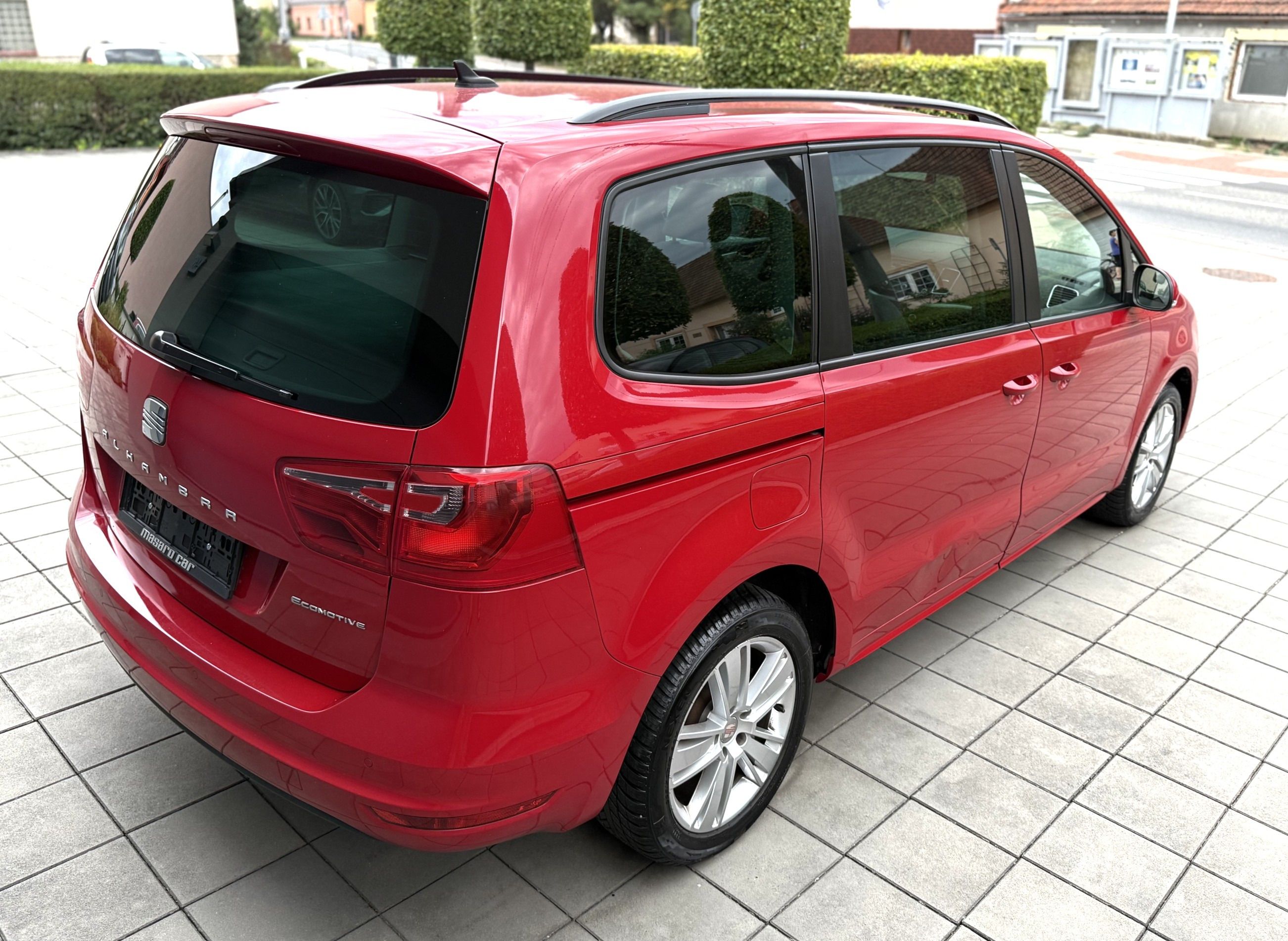 Seat Alhambra, 1.4TSi,110kw,STYLE,2012 - fotka 4