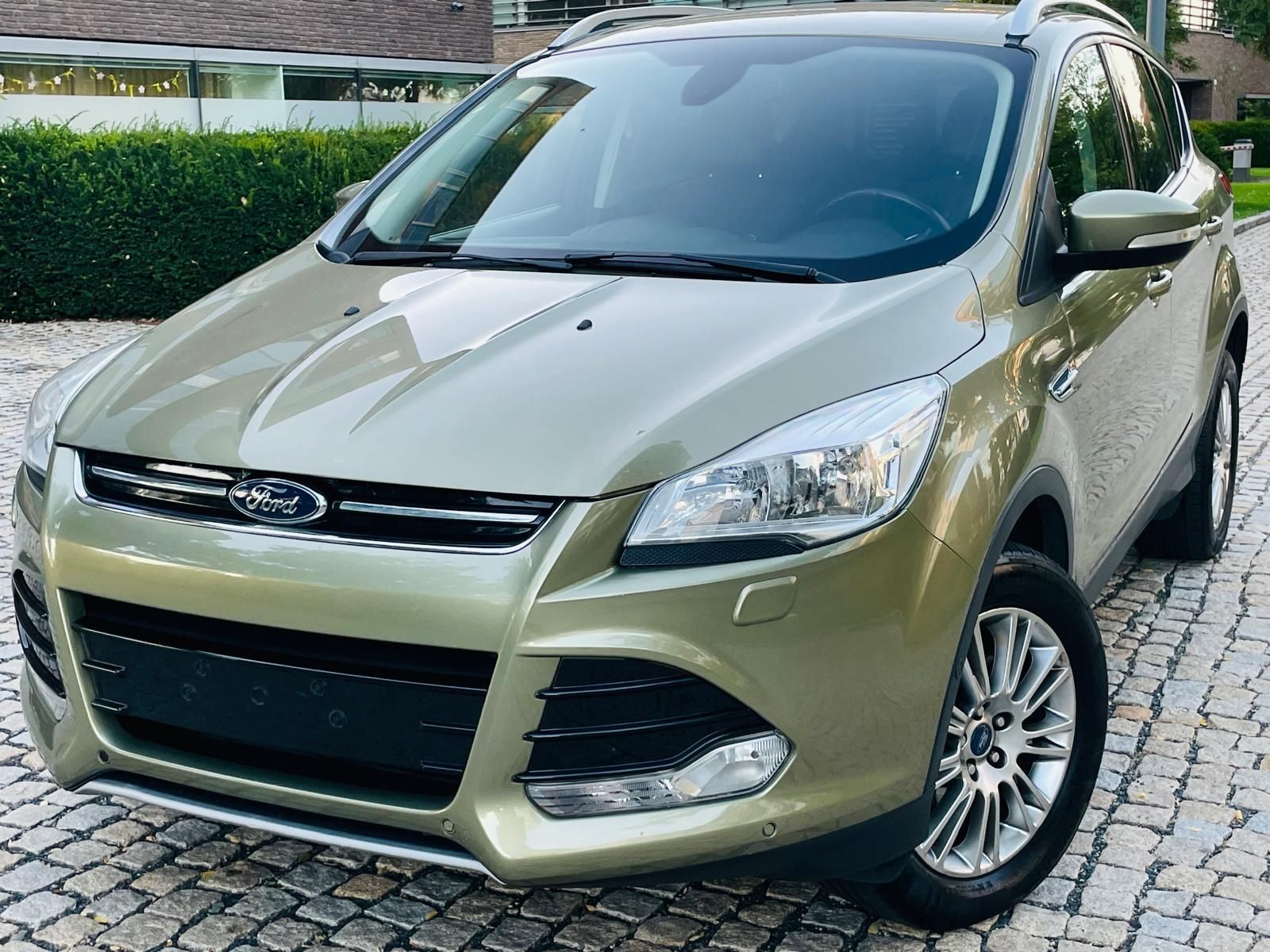 Ford Kuga, 2.0TDCi 4x4 MAN TAŽNÉ 1MAJITEL