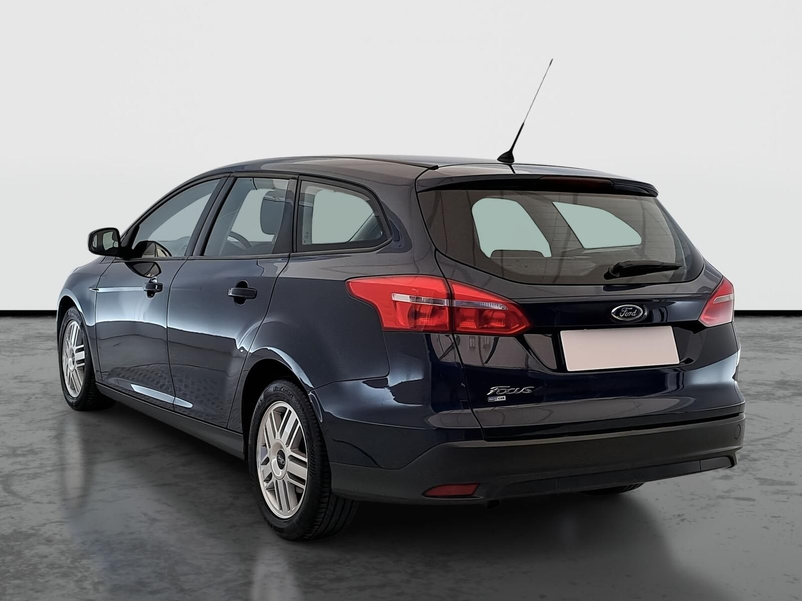 Ford Focus, 1.5 TDCi, Automatická klima - fotka 4