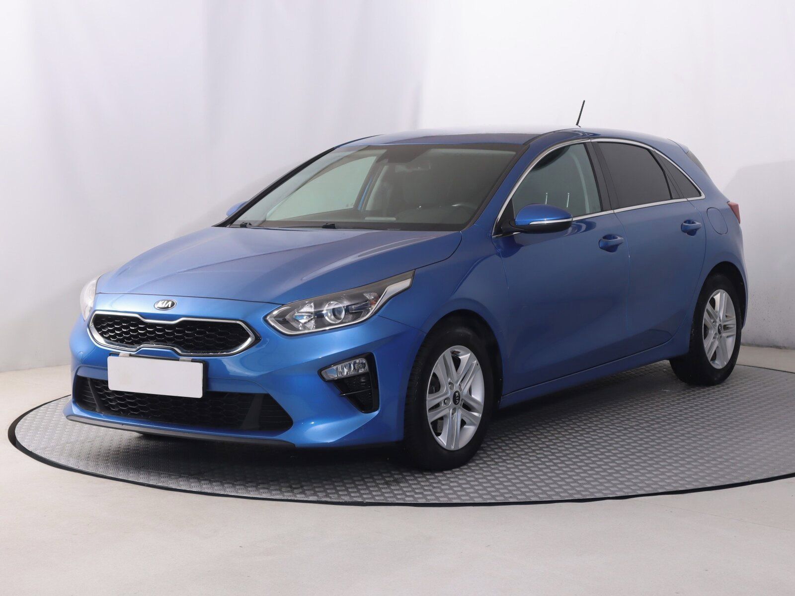 Kia Cee´d, 1.4 T-GDI, Serv.kniha - fotka 2