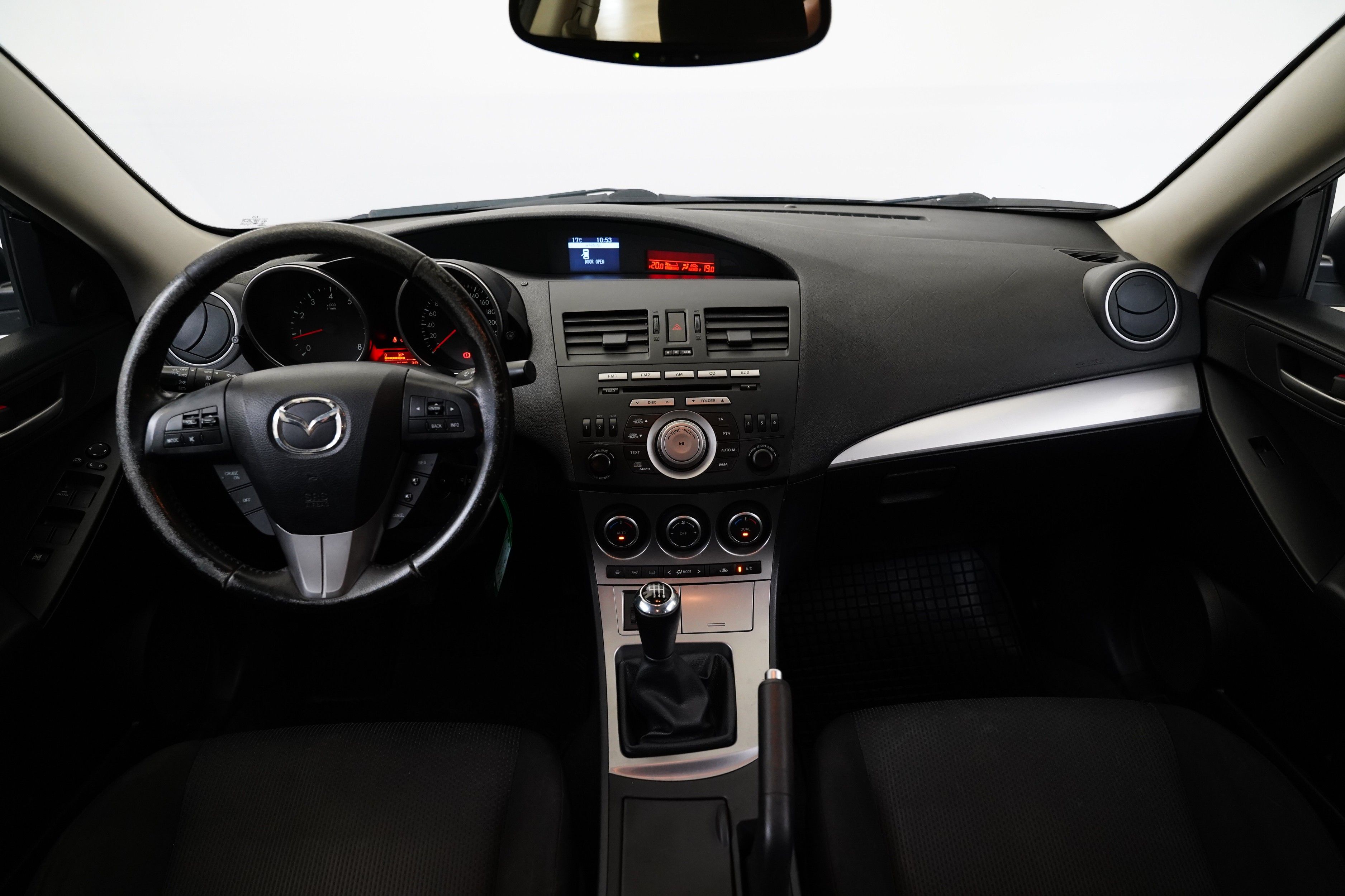 Mazda 3, 2.0 MZR 111 kW - fotka 5