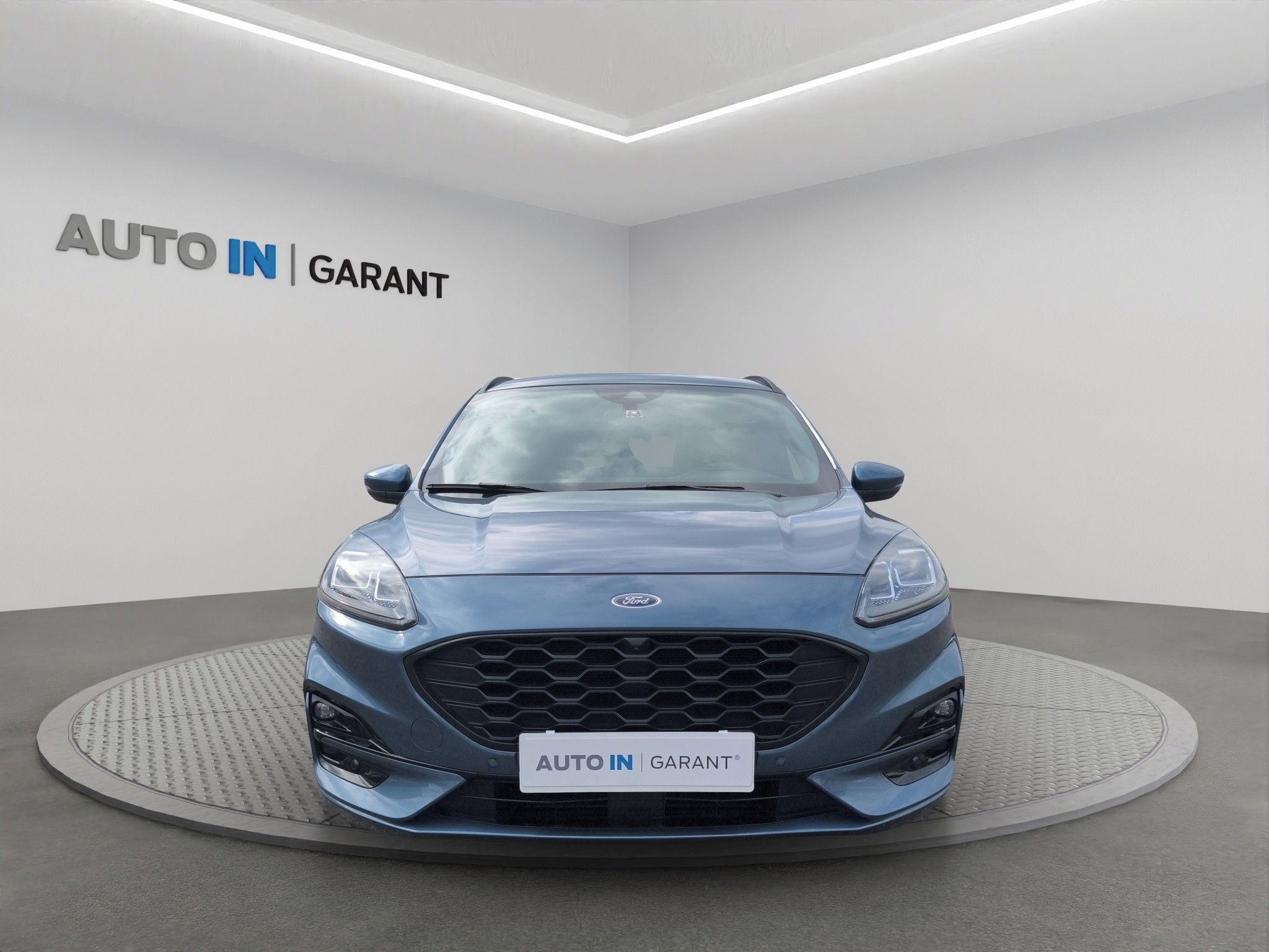 Ford Kuga, ST-Line X 1.5 110kw, ČR, 1. Ma - fotka 2
