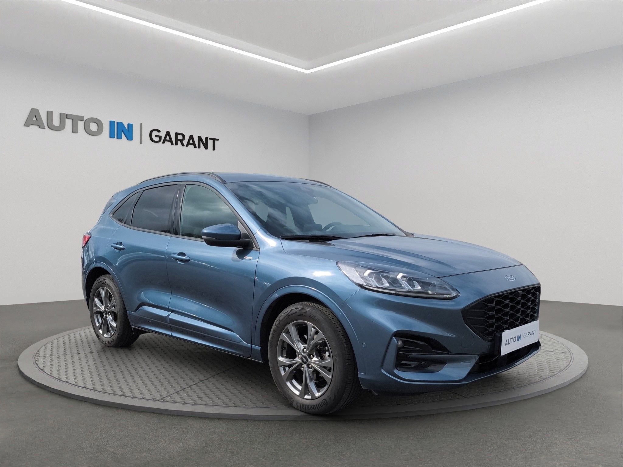 Ford Kuga, ST-Line X 1.5 110kw, ČR, 1. Ma - fotka 3