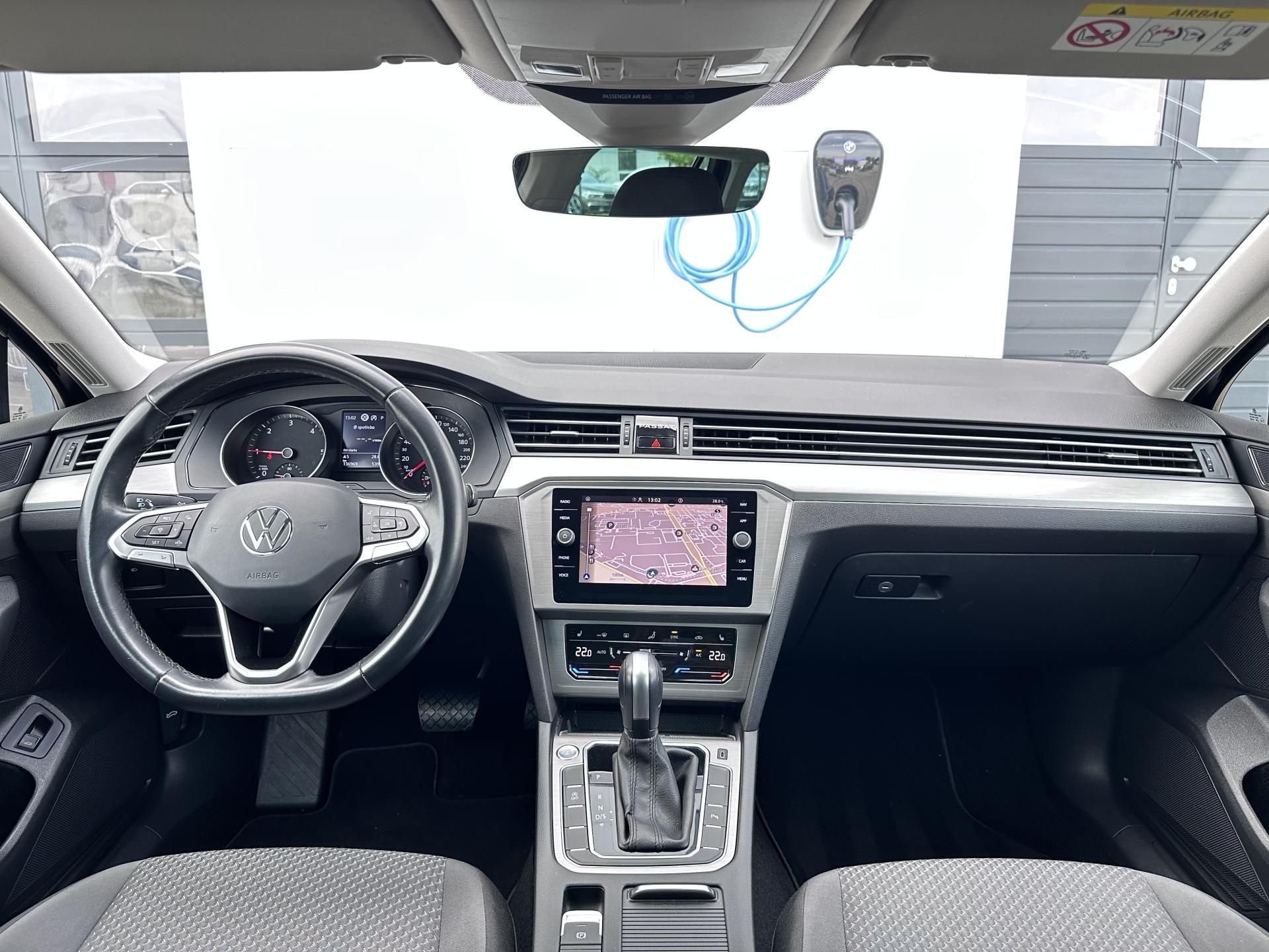 Volkswagen Passat, 20TDI DSG Basic - fotka 6