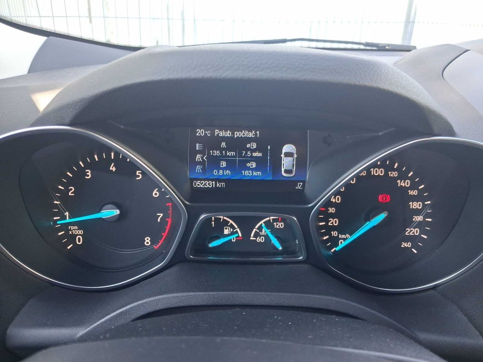 Ford Kuga, 1.5 EcoBoost, Titanium - fotka 3