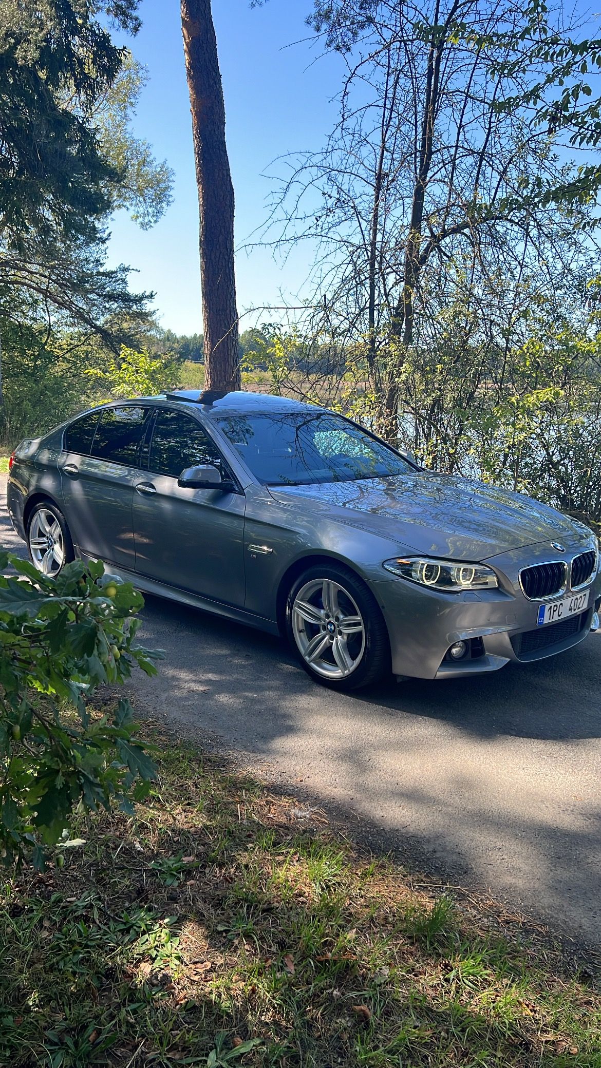BMW Řada 5, 535i - fotka 3