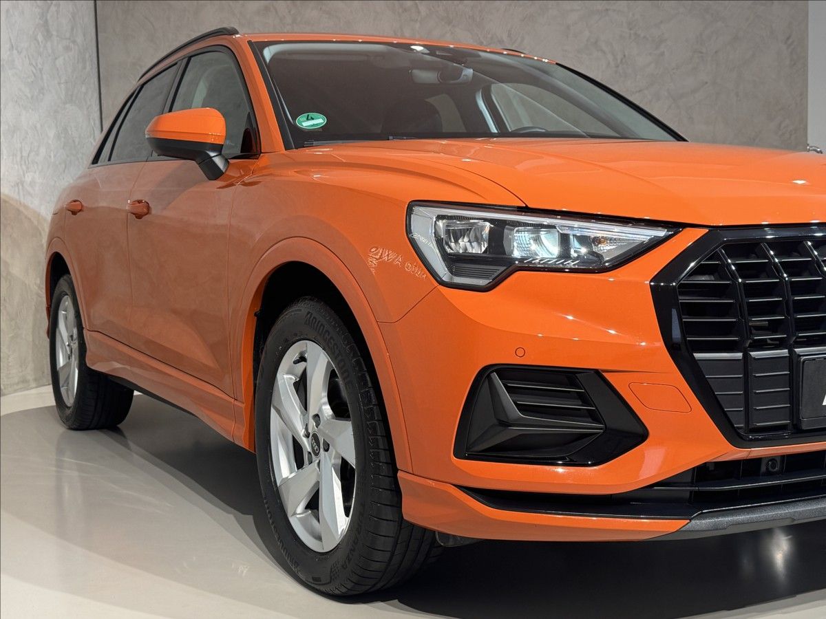 Audi Q3, 1,5 TFSi  Advanced Záruka Audi - fotka 5