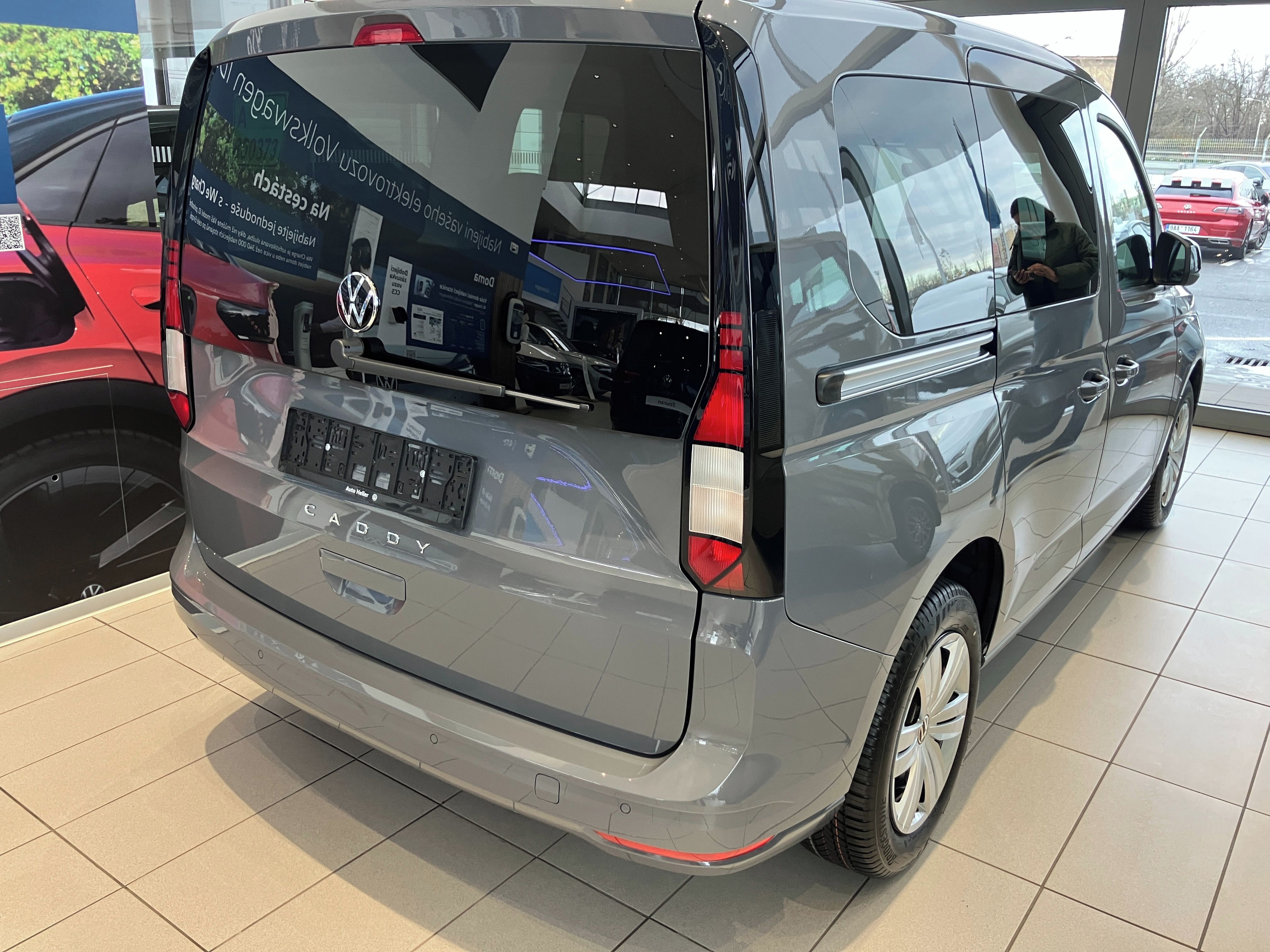 Volkswagen Caddy, koupeno v ČR, nezávislé topení - fotka 6