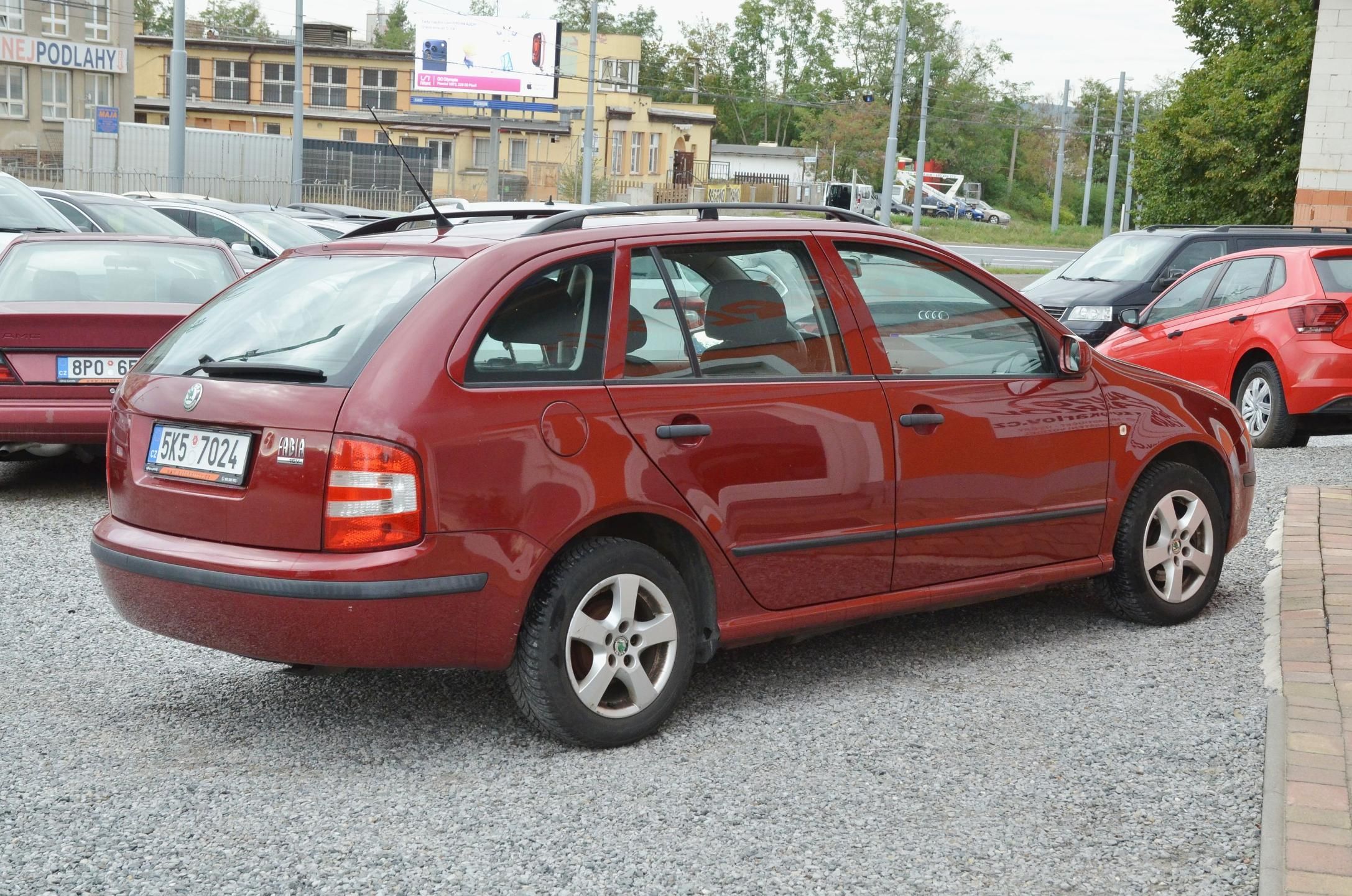 Škoda Fabia, 1.4i 16V 55kW AMBITION - fotka 6