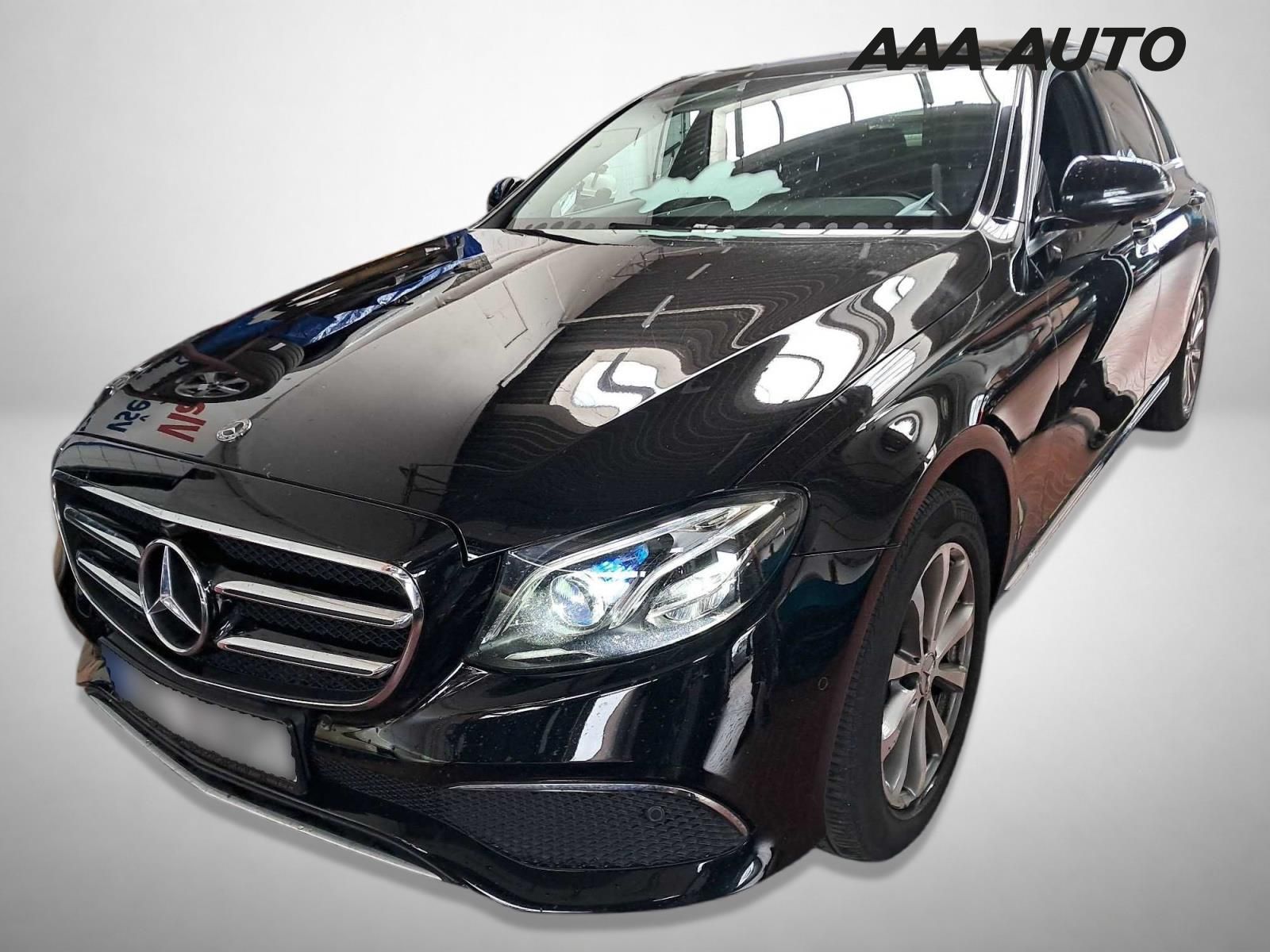 Mercedes-Benz Třídy E, 220 d, Automat, Kůže, Navi