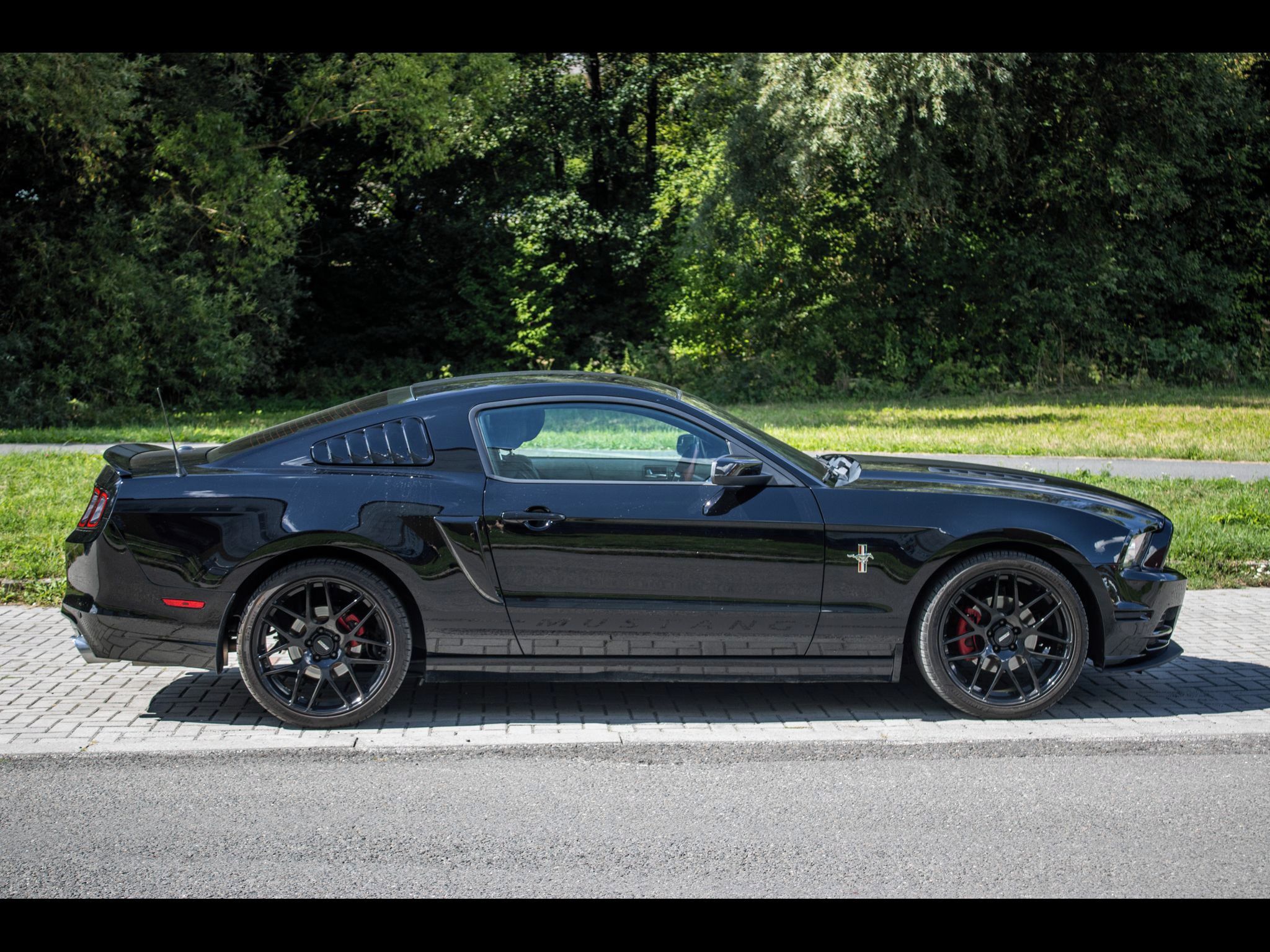 Ford Mustang - fotka 4