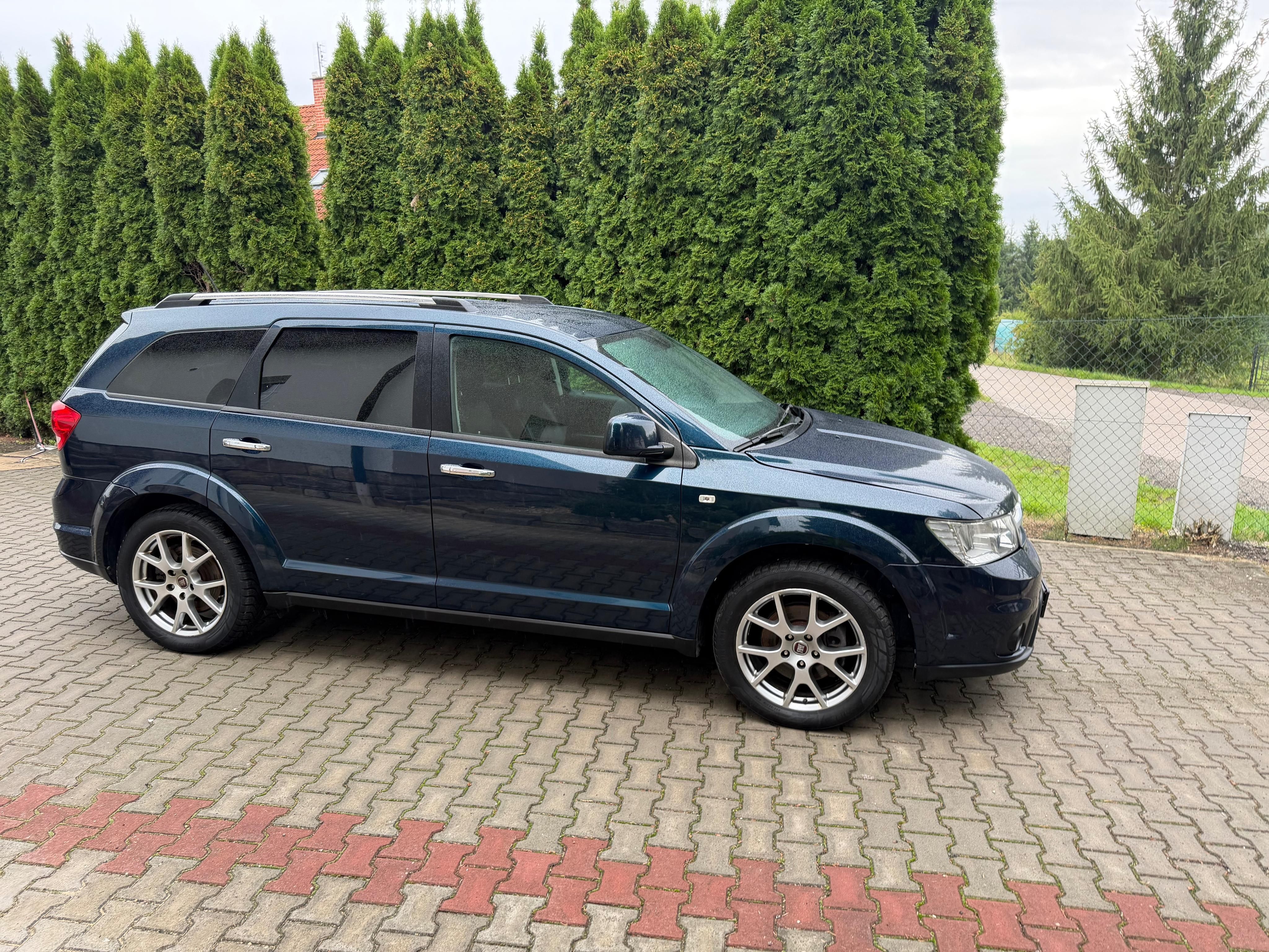 Fiat Freemont, 2,0 D/125kw 4x4 , 7 Míst Tažné - fotka 2