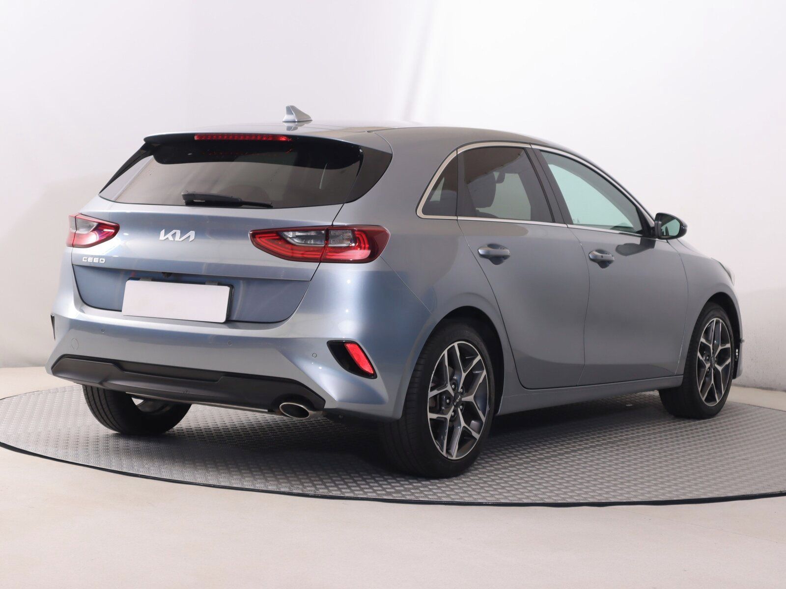 Kia Cee´d, 1.5 T-GDI, Serv.kniha - fotka 5