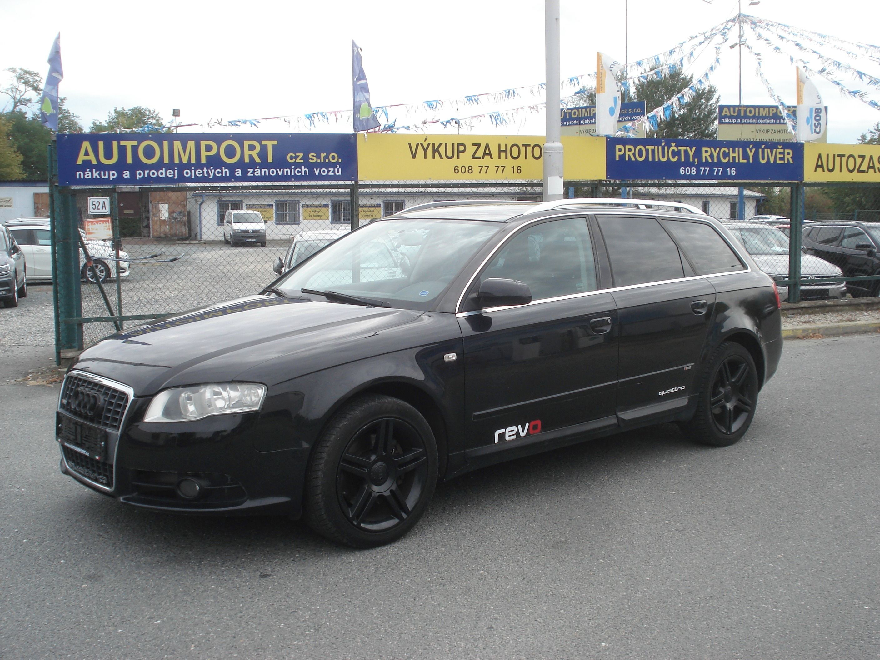 Audi A4, 2.0 TDi QUATTRO 125 KW - fotka 2