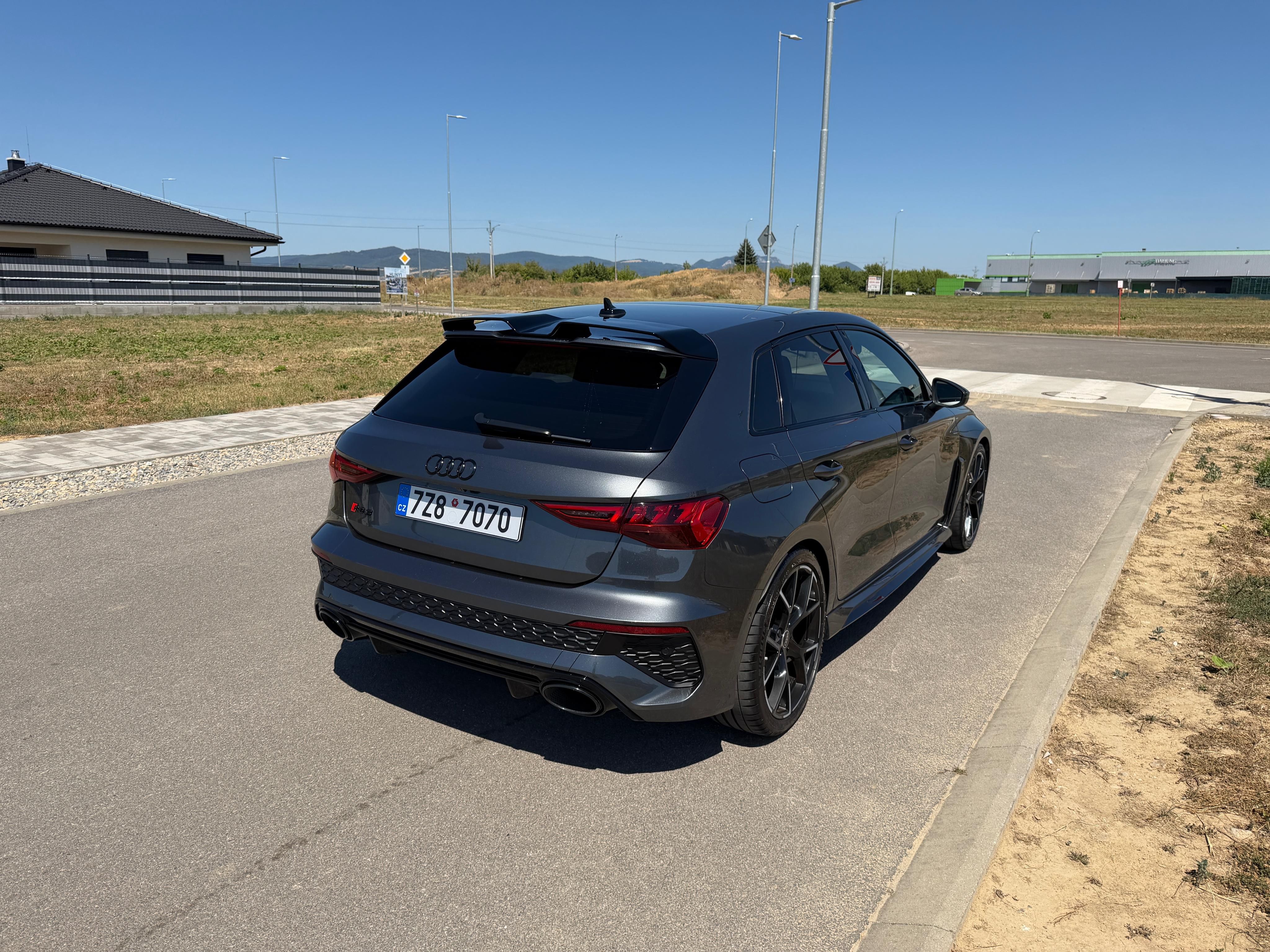 Audi RS3, Audi RS3 - fotka 6