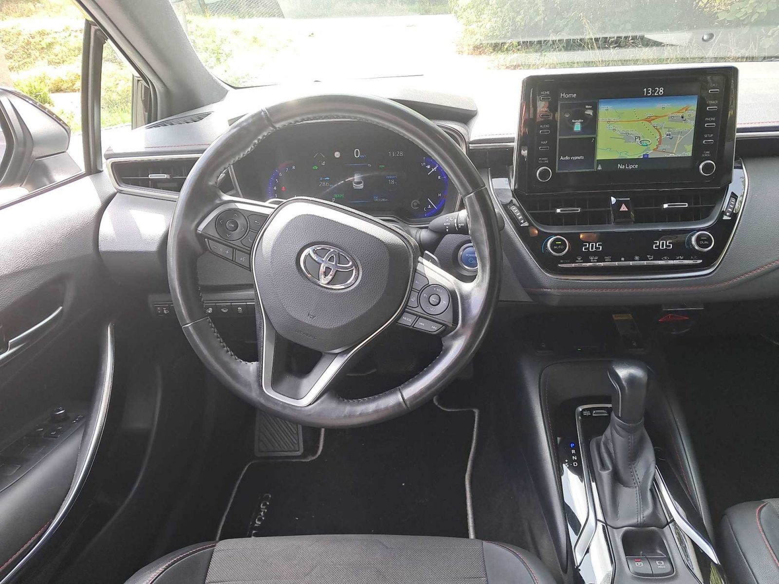 Toyota Corolla, 2.0 Hybrid, Style, Automat, ČR - fotka 3