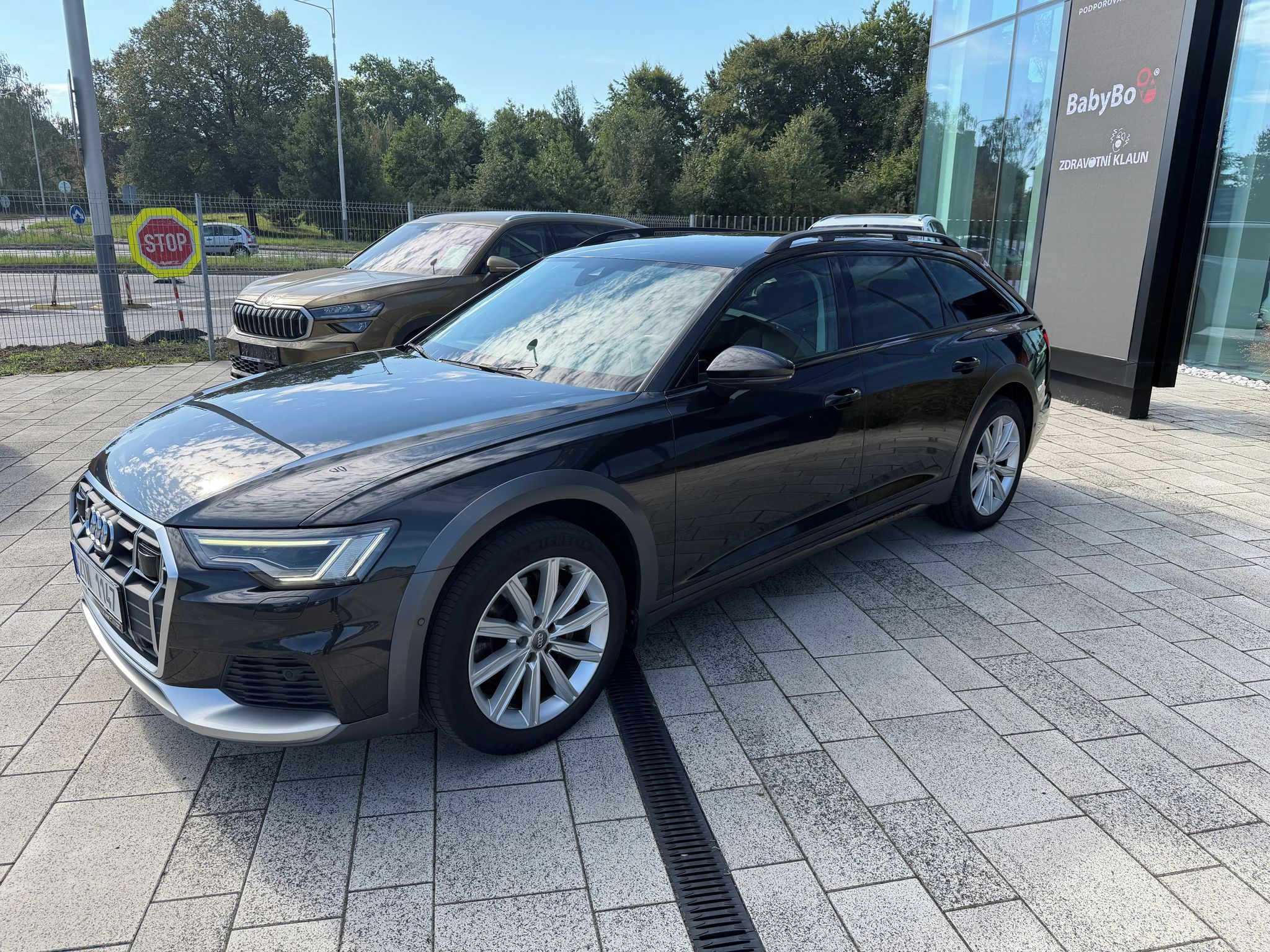 Audi A6 allroad, 45TDI 170kW Tažné Quattro - fotka 4