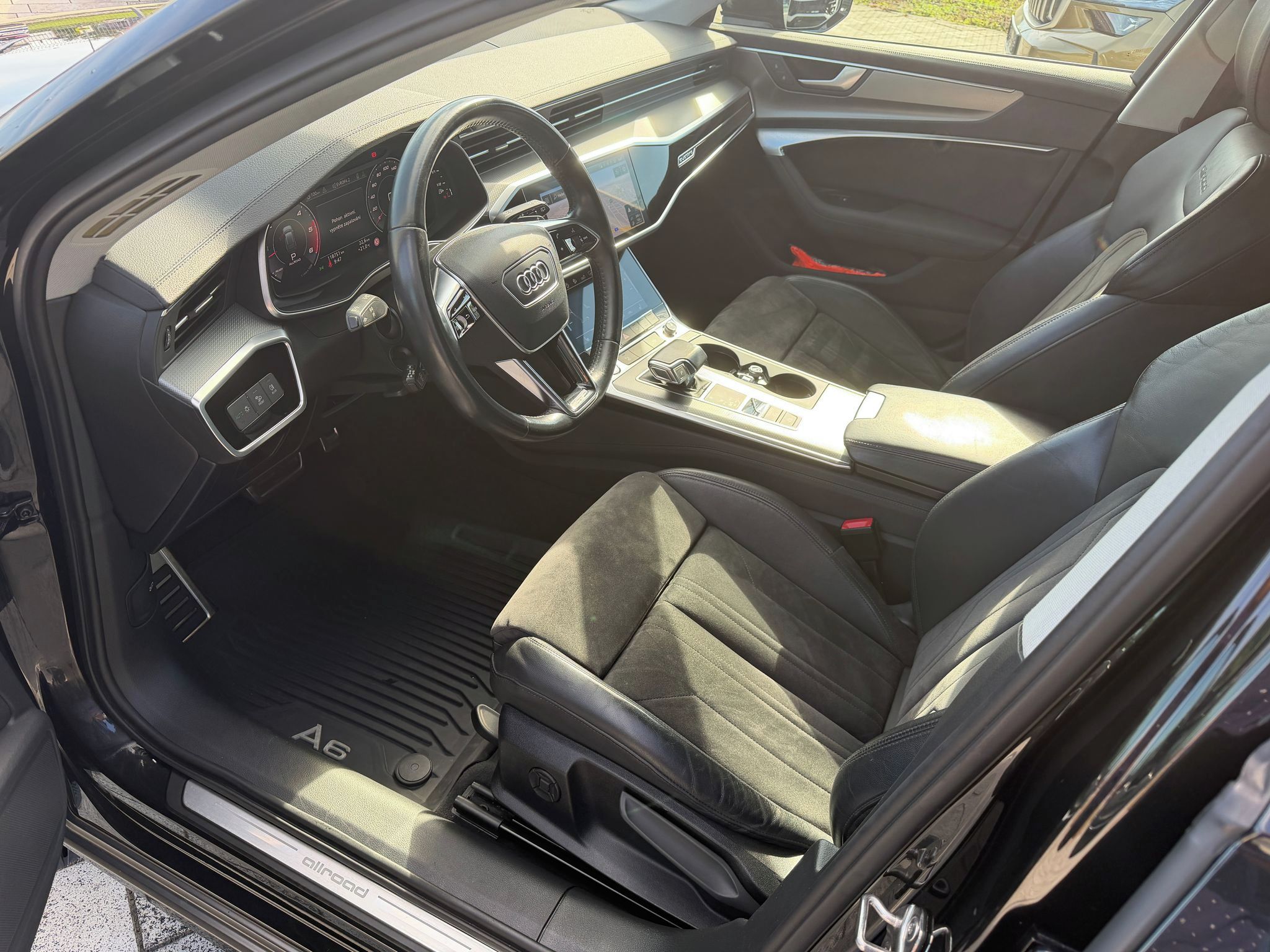Audi A6 allroad, 45TDI 170kW Tažné Quattro - fotka 5