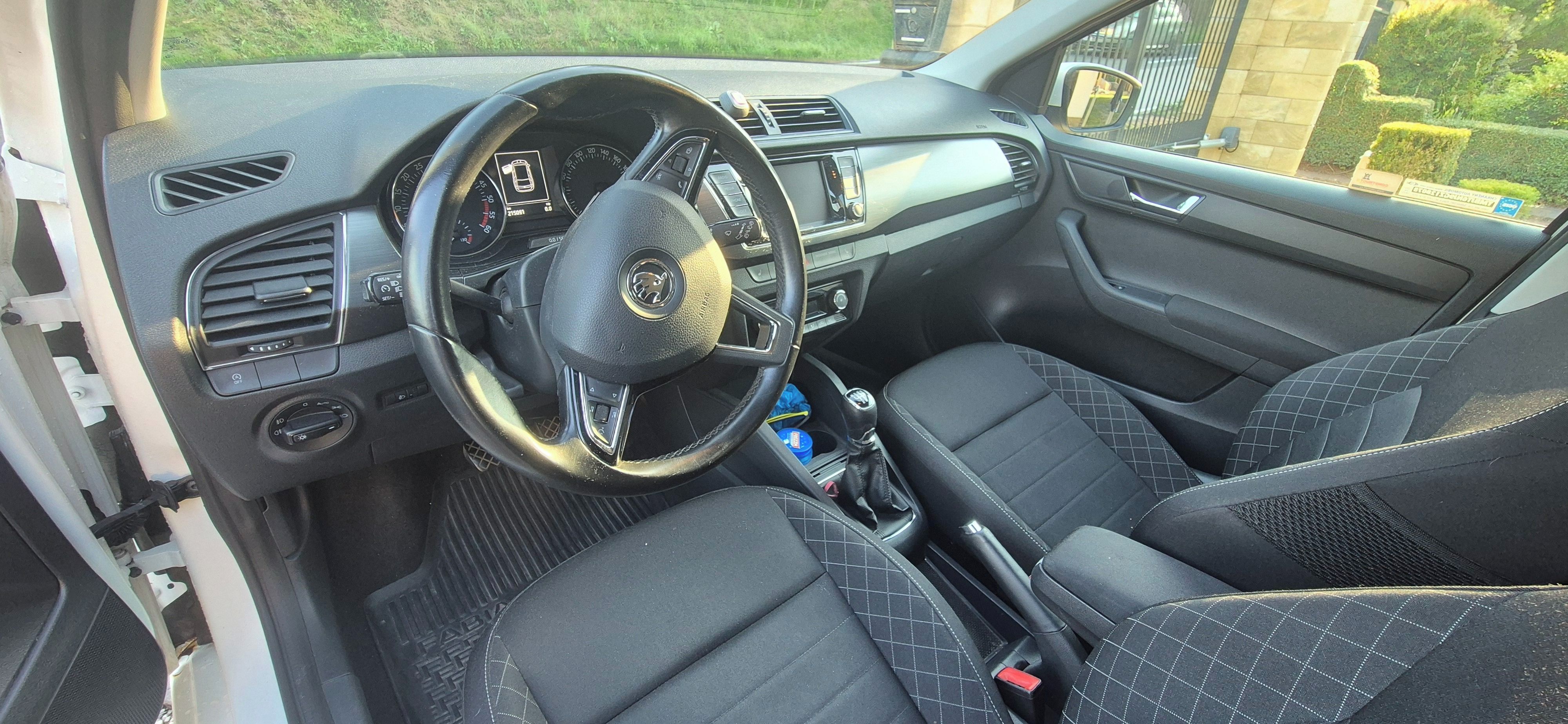 Škoda Fabia, 1.4 tdi 77 kW - Servisováno - fotka 6