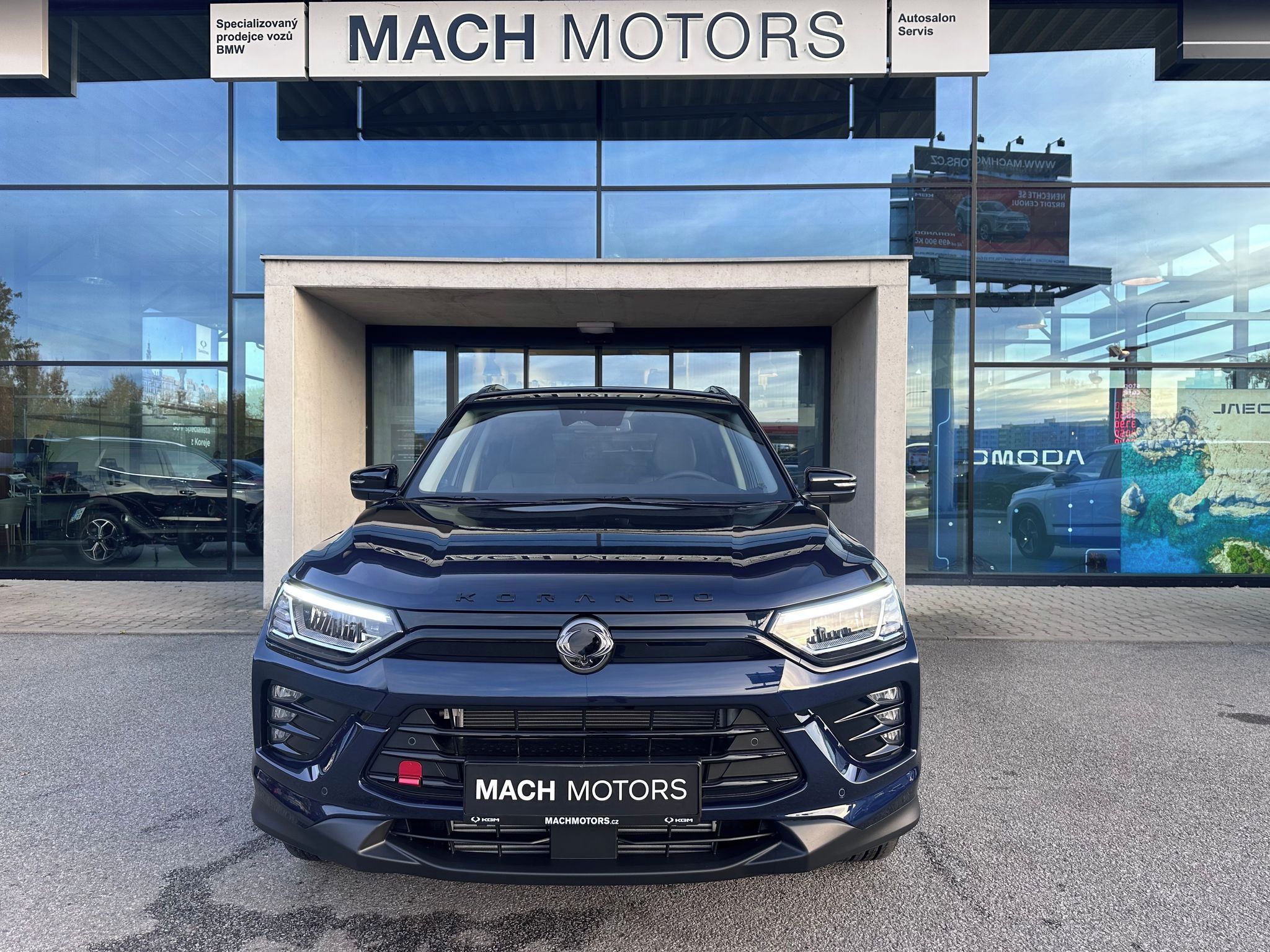 KGM Korando, Style + Black paket - fotka 2