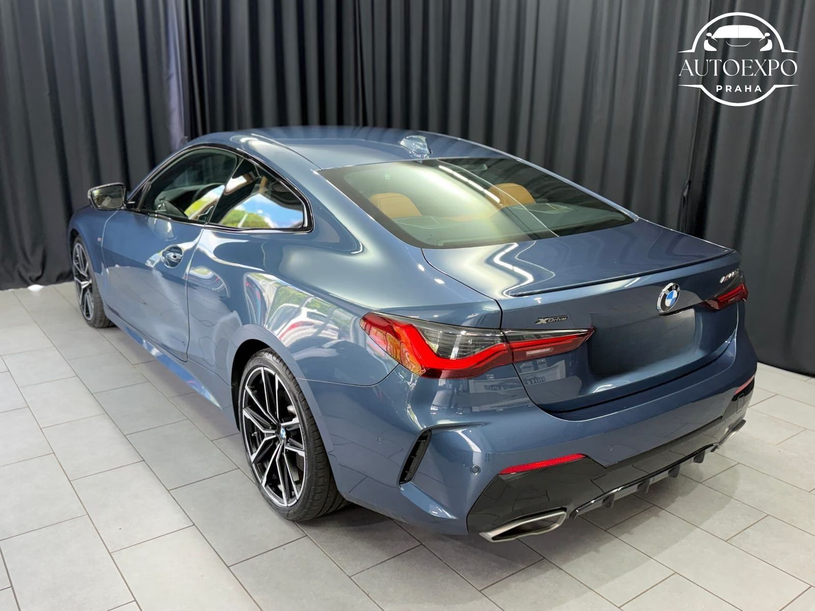 BMW Řada 4, M440i xDrive Coupe* - fotka 5