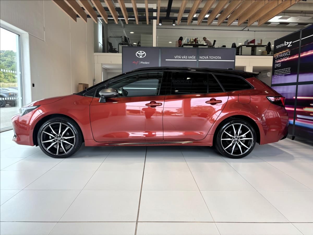 Toyota Corolla, 2,0   TS GR SPORT JBL - fotka 4