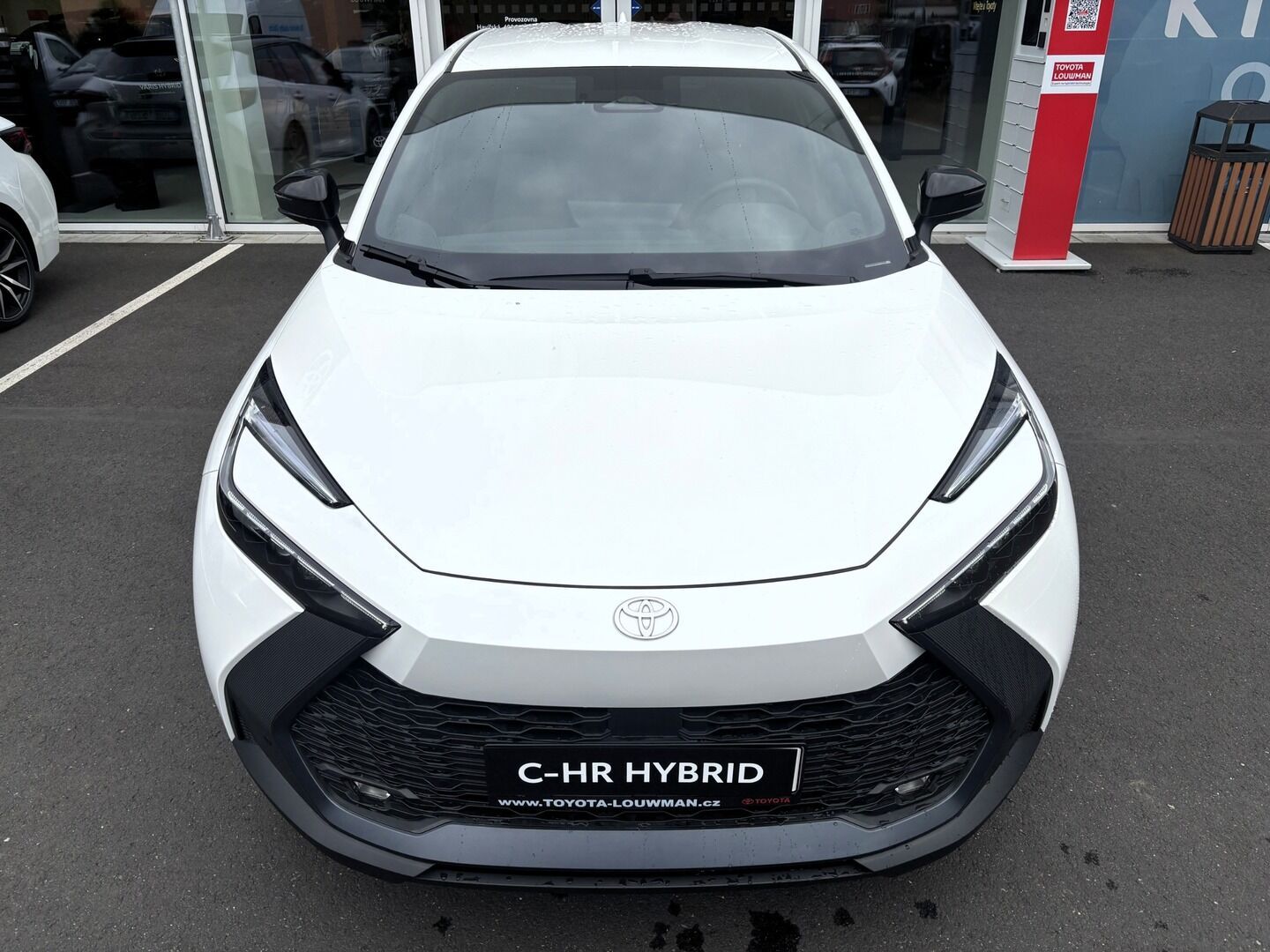 Toyota C-HR, 1,8   Style HEV CVT - fotka 2