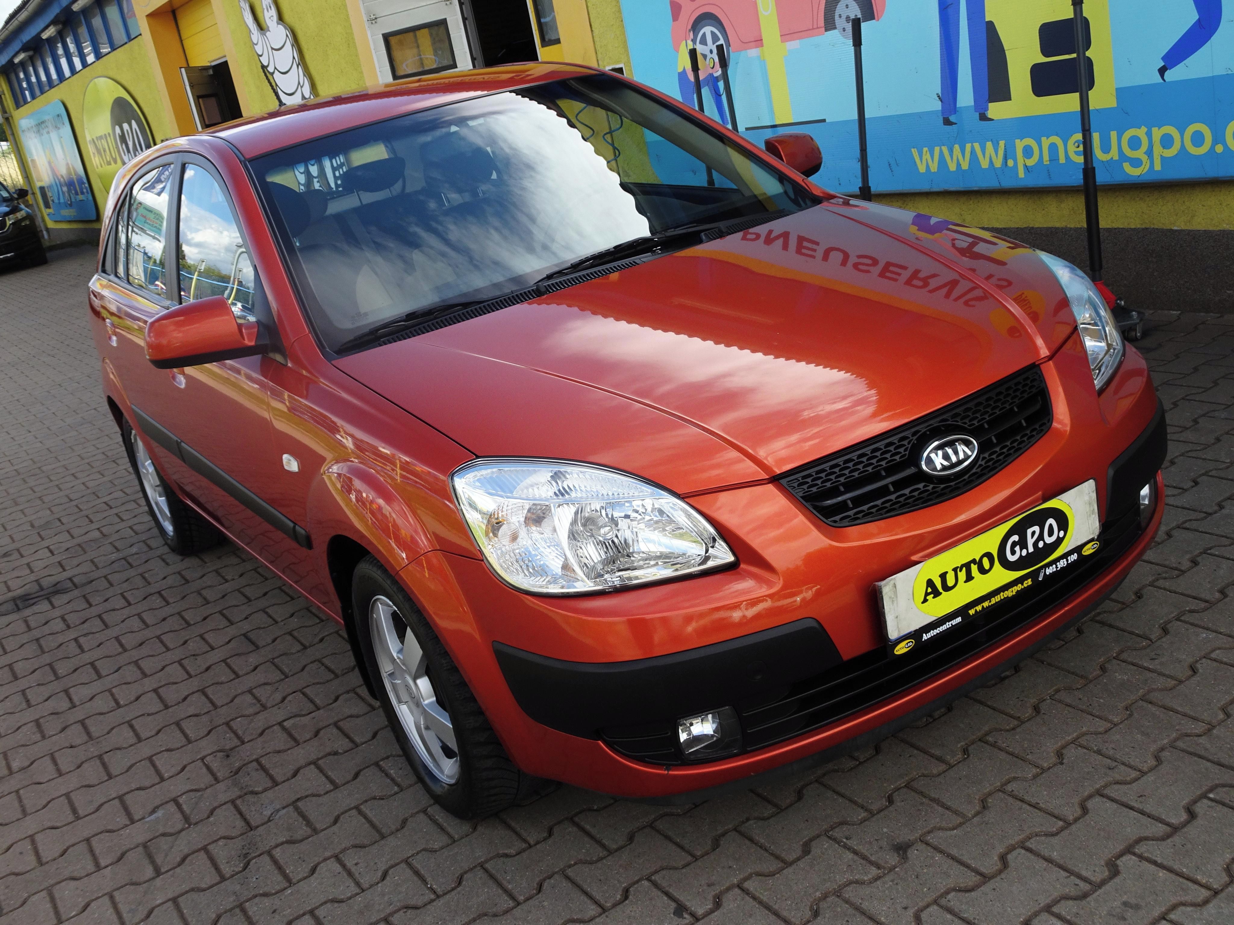 Kia Rio, 1.4i 16V 96.tis.km - fotka 3