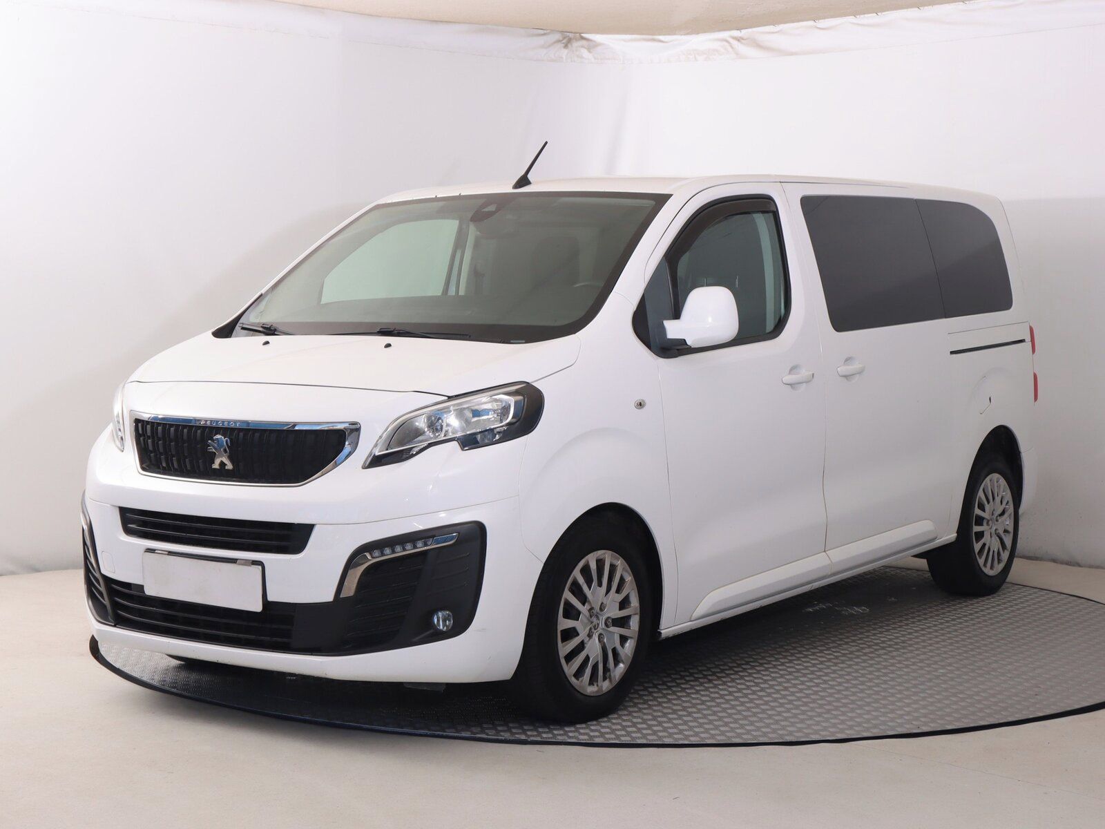 Peugeot Traveller, 2.0 BlueHDi, ČR, DPH - fotka 2