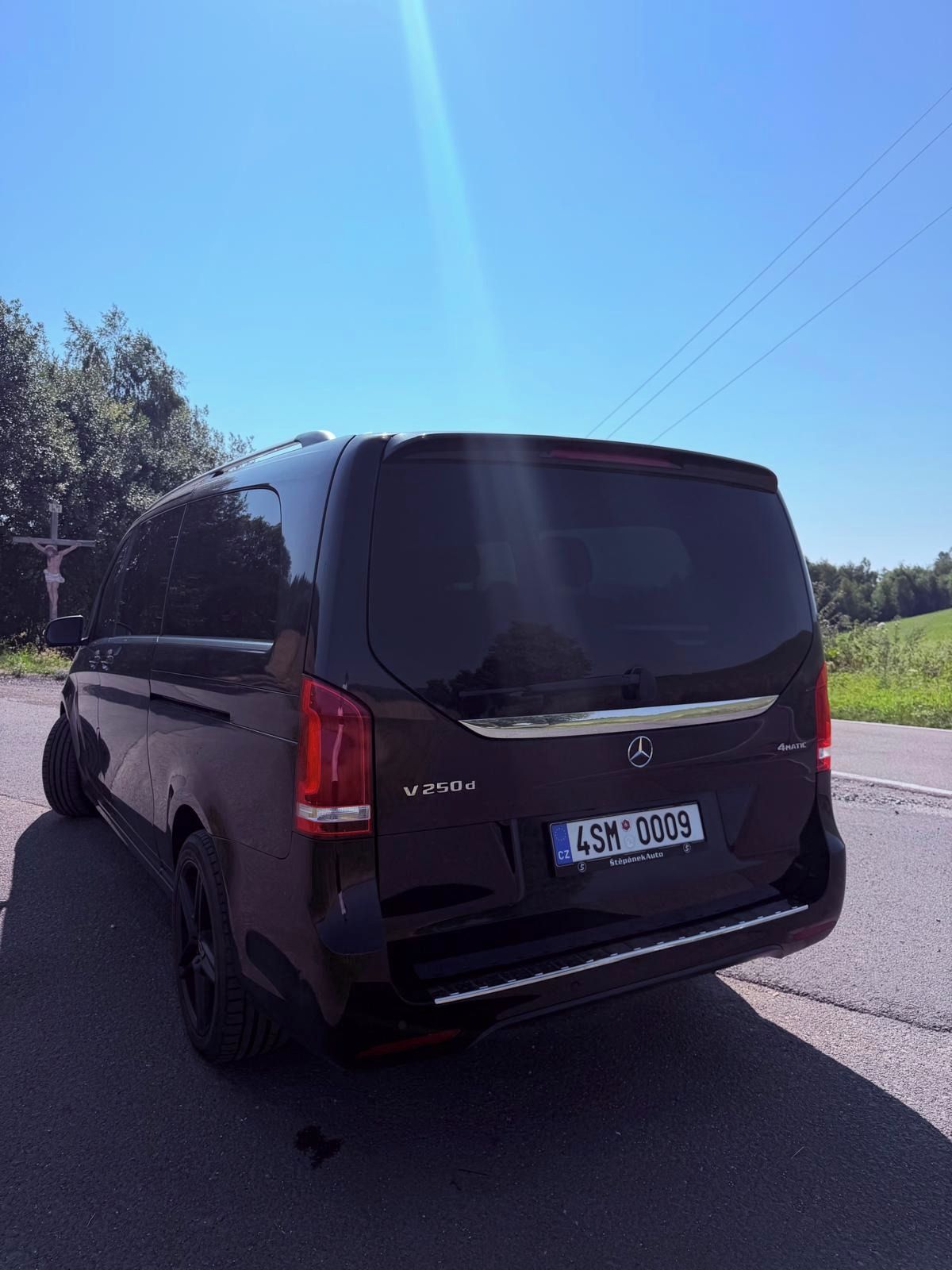 Mercedes-Benz Třídy V, Mercedes V, 250d 4MATIC AMG XL - fotka 4